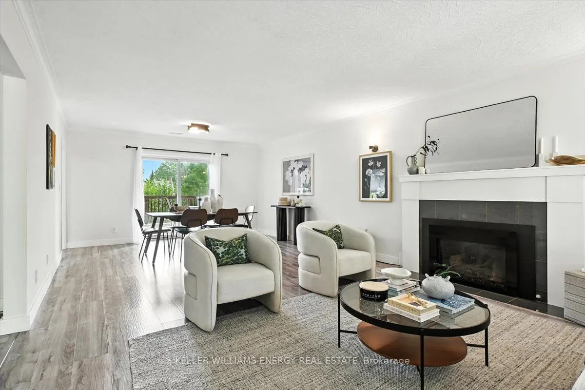 76 Maple Crescent