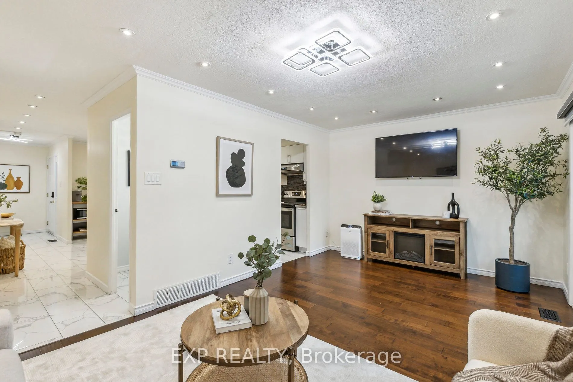 407 Keats Way, #3