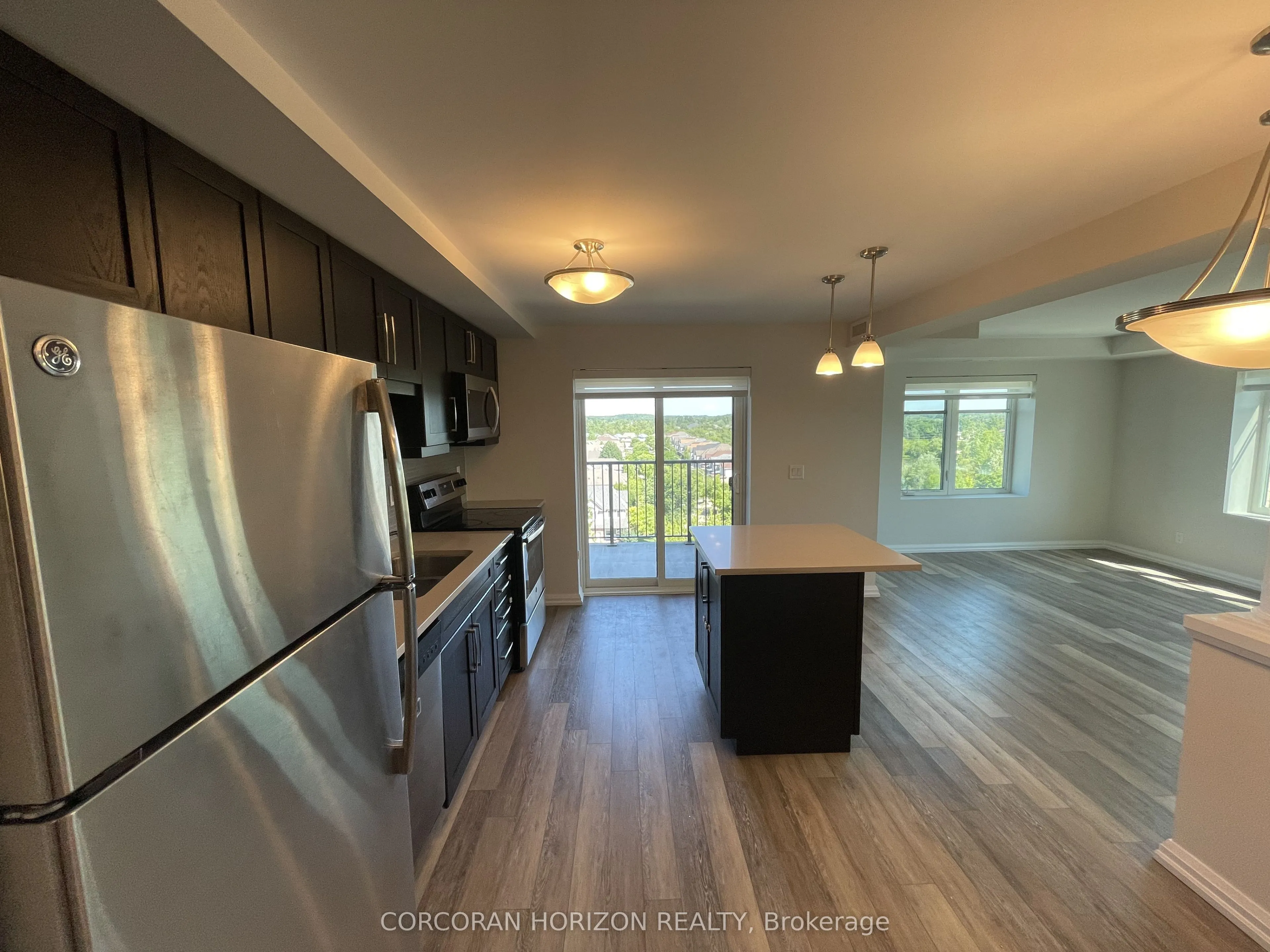 778 Laurelwood Drive, #602