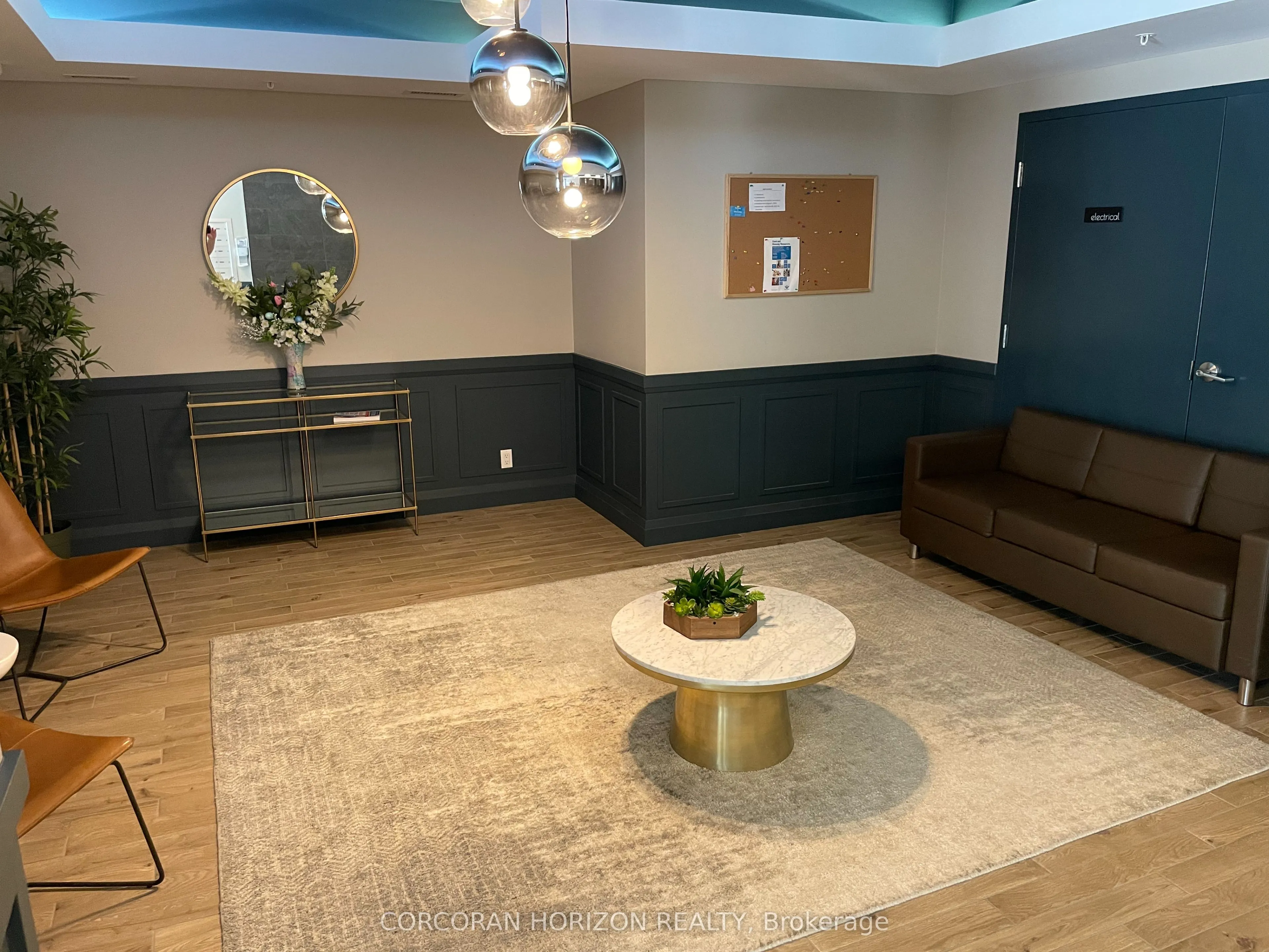 778 Laurelwood Drive, #602