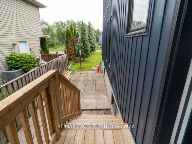 103 Birch View Trail