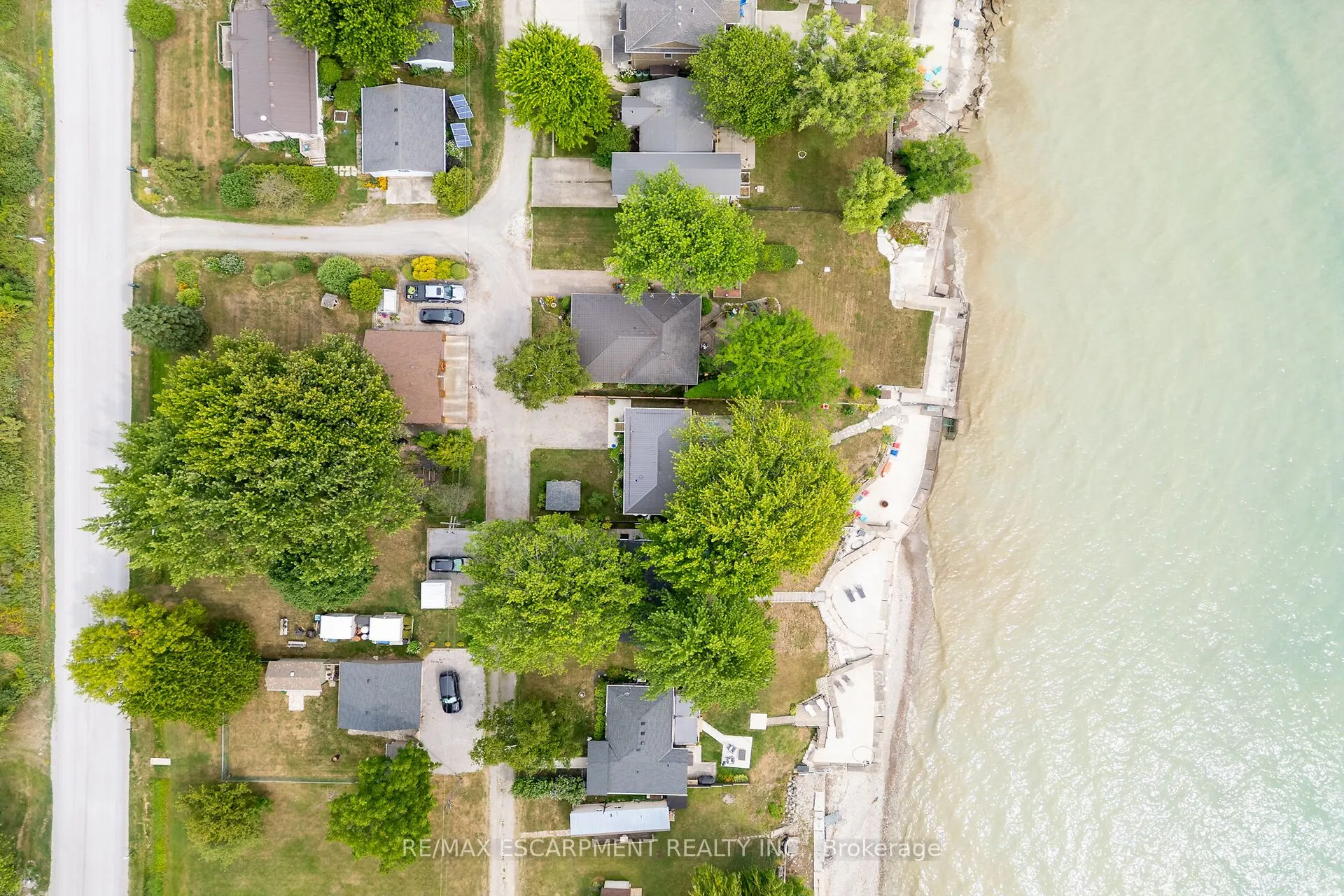 42 Erieview Lane