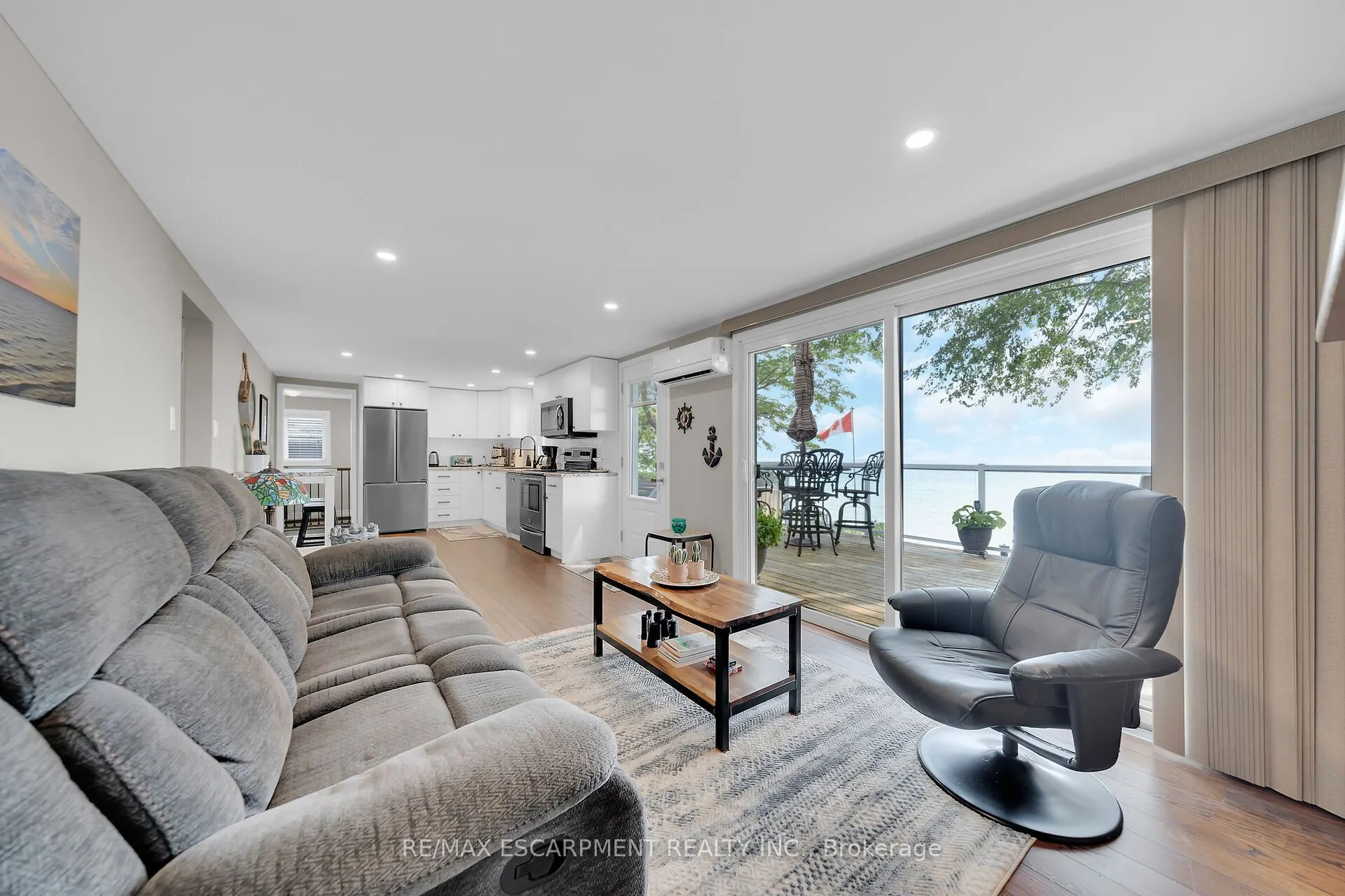 42 Erieview Lane