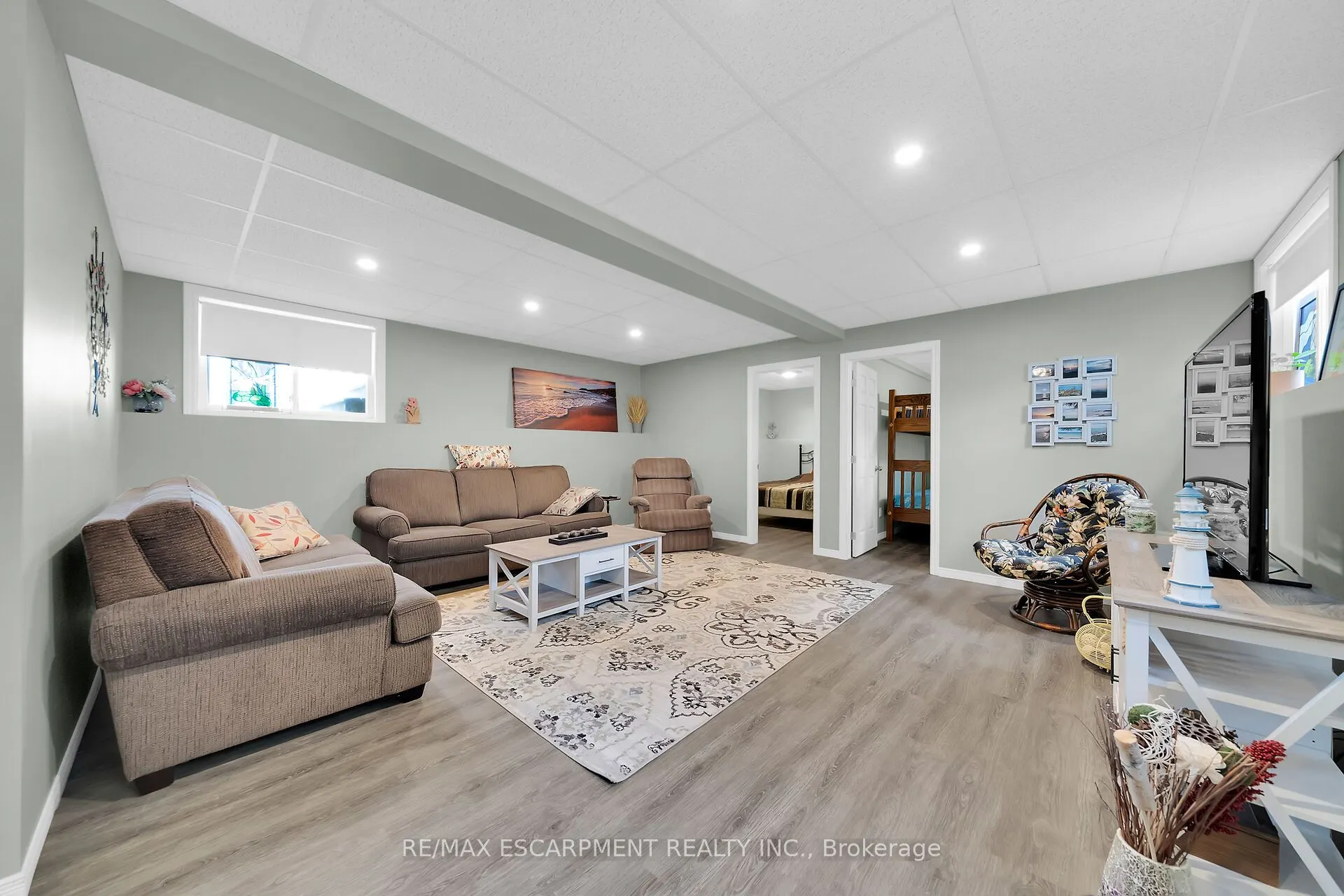 42 Erieview Lane