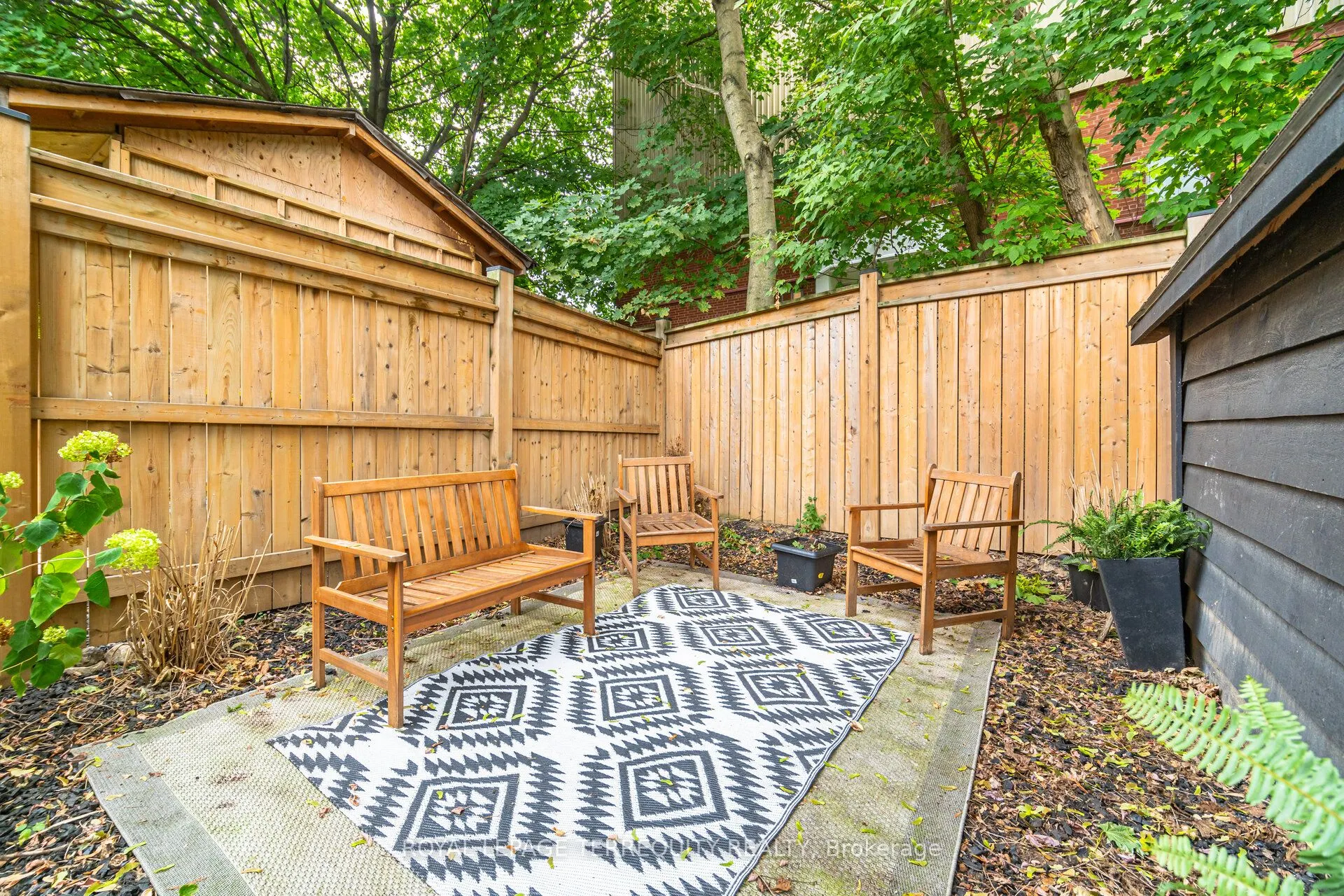261 Homewood Avenue