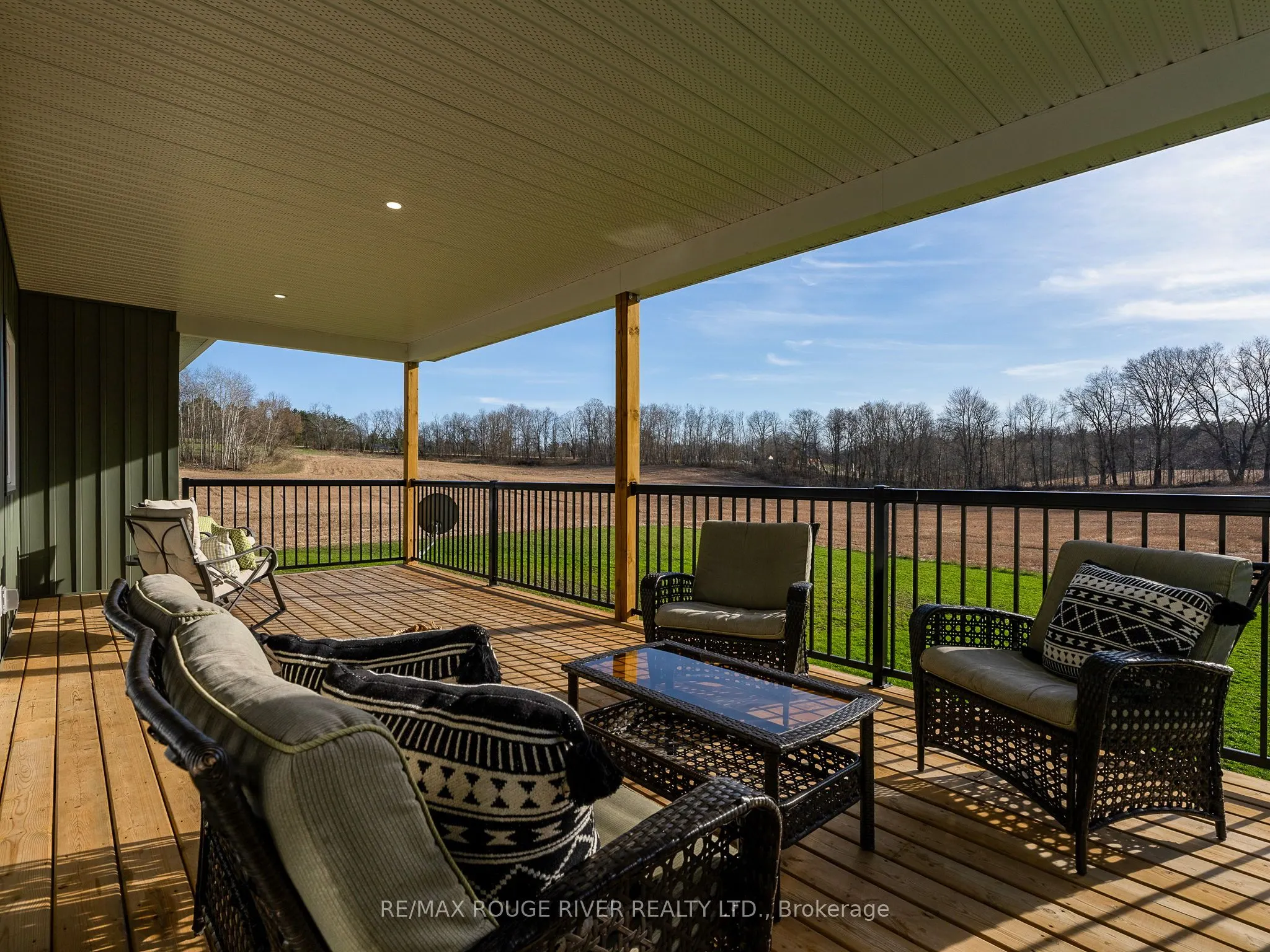 298 Tobacco Road