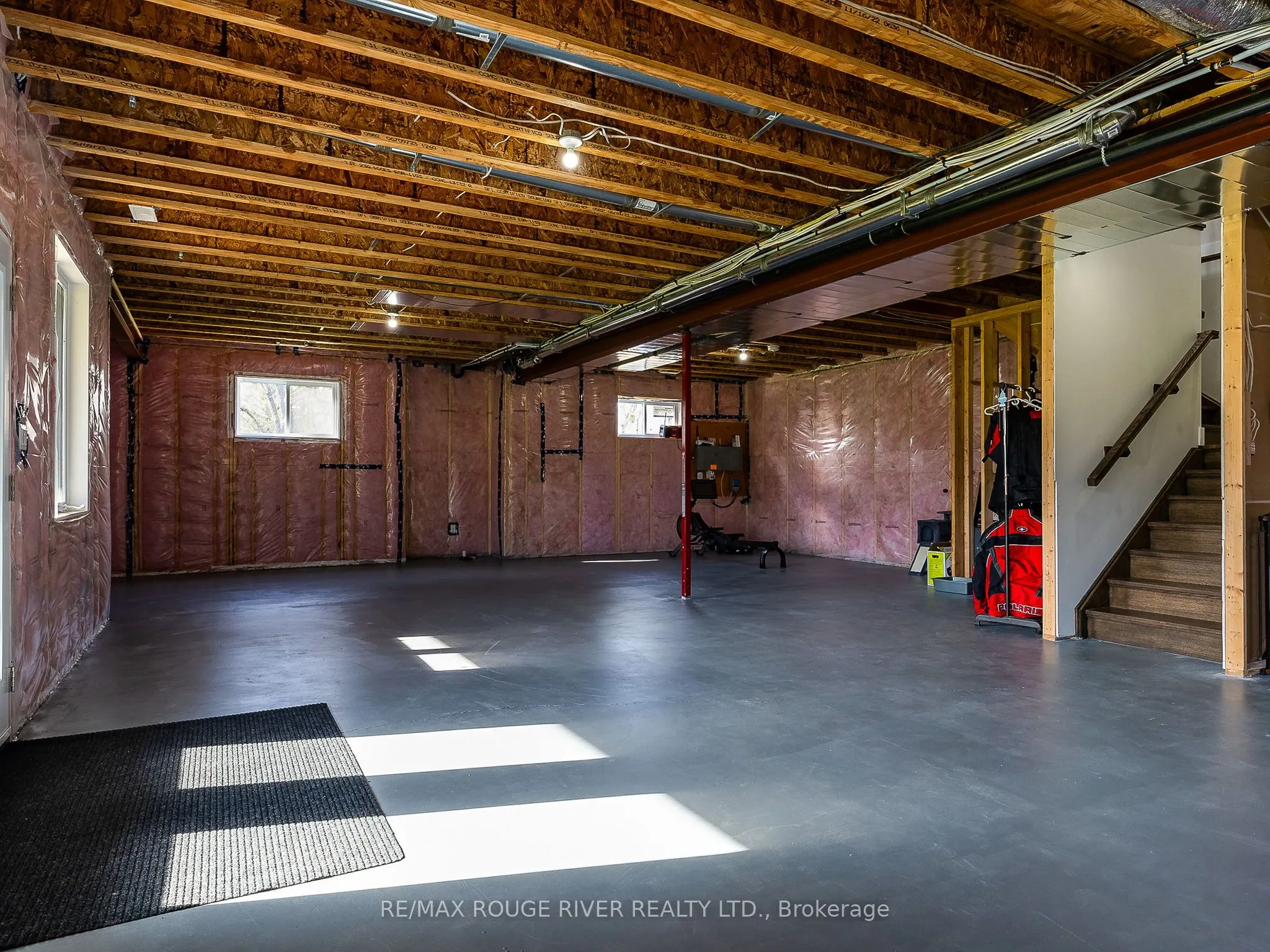 298 Tobacco Road