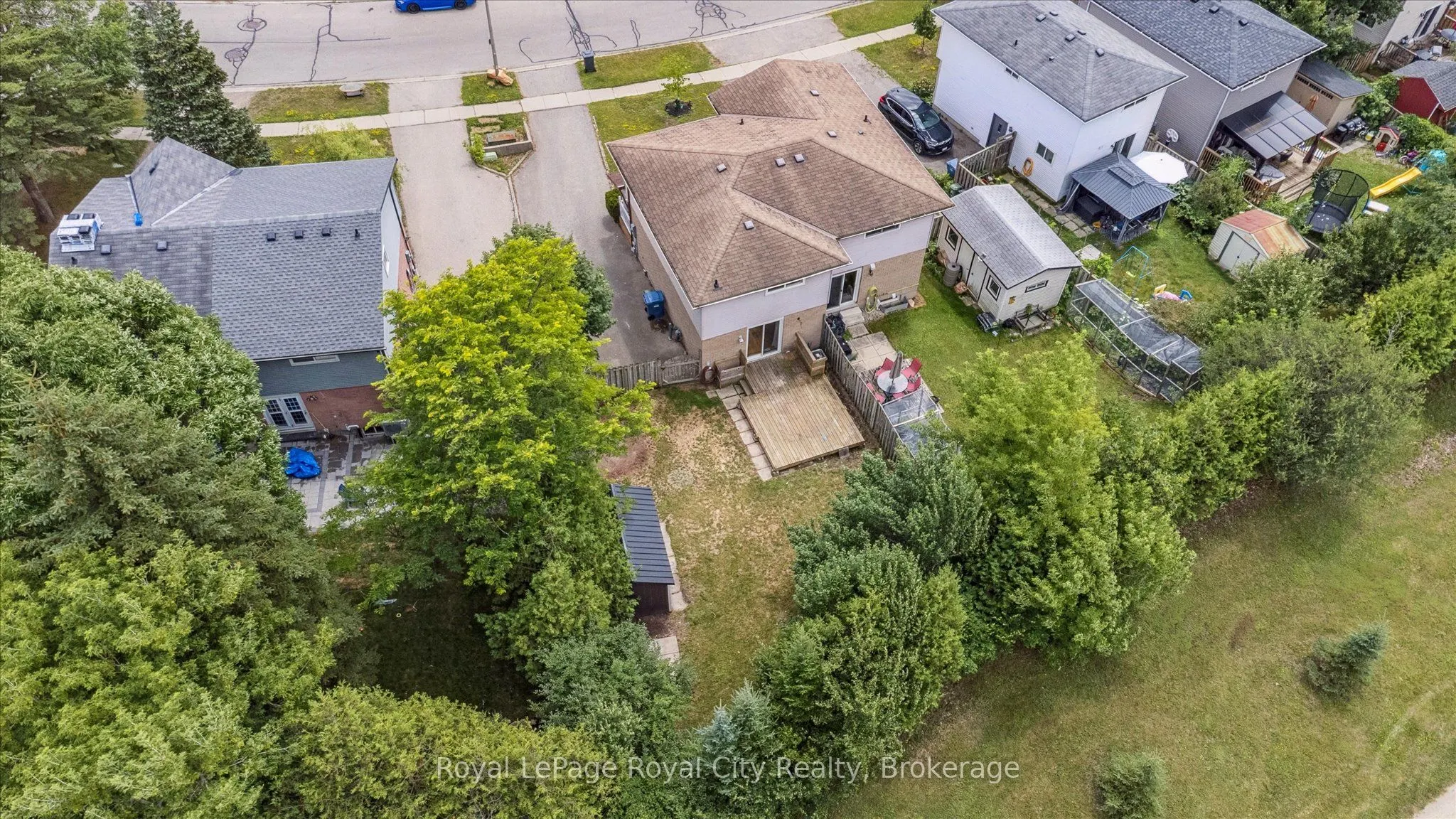 30 Leacock Avenue