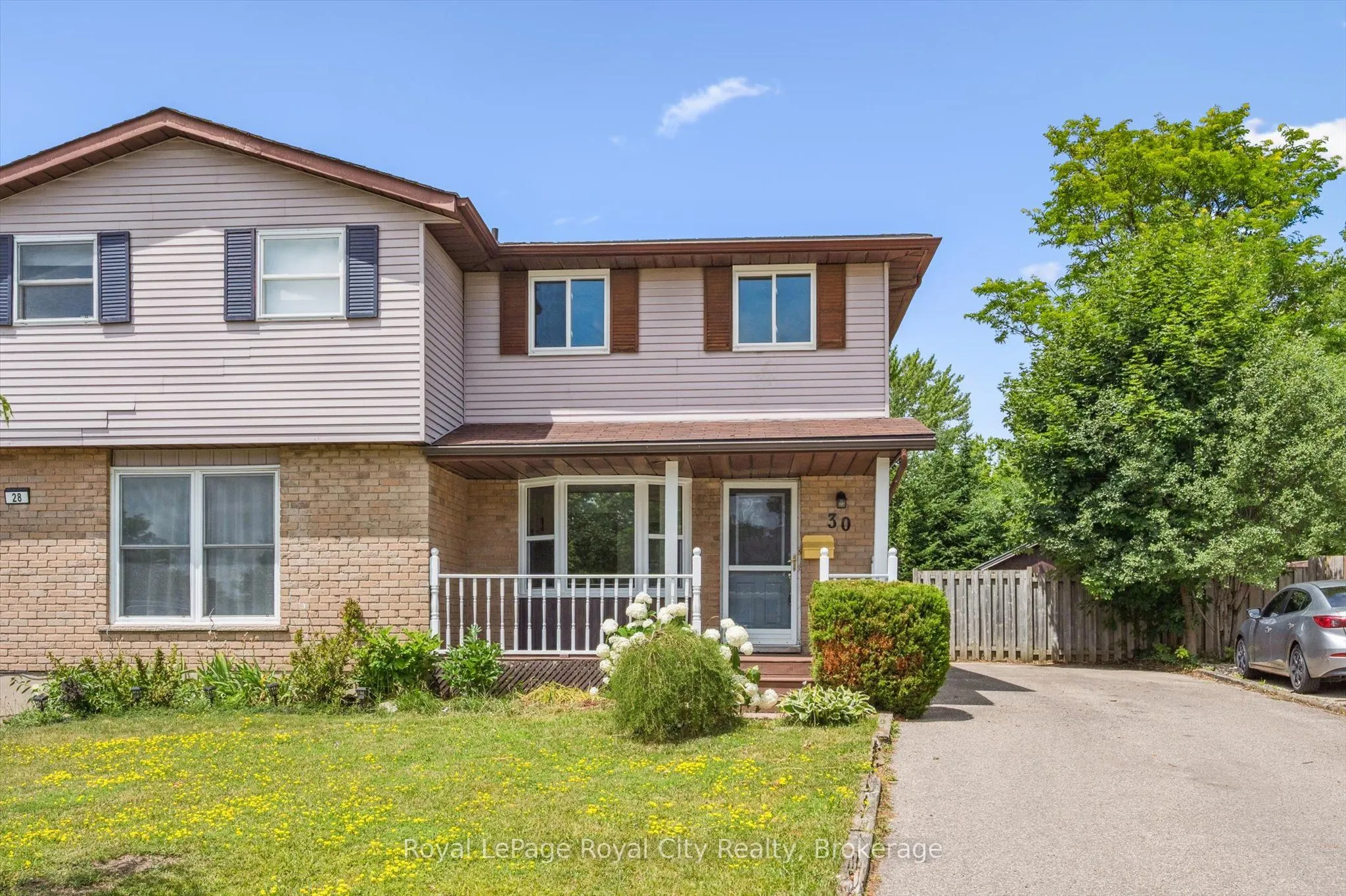 30 Leacock Avenue