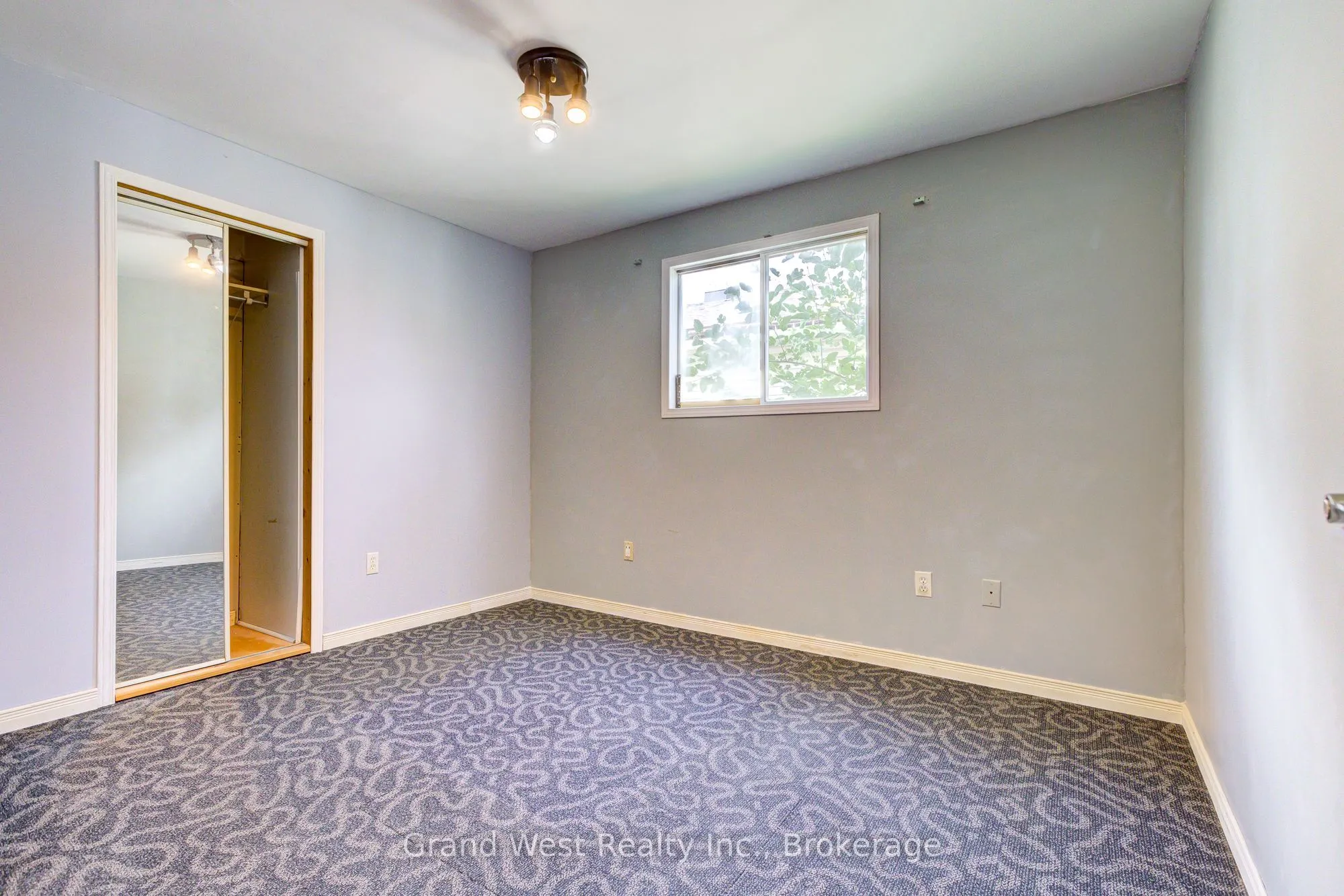 578 CONCESSION Road