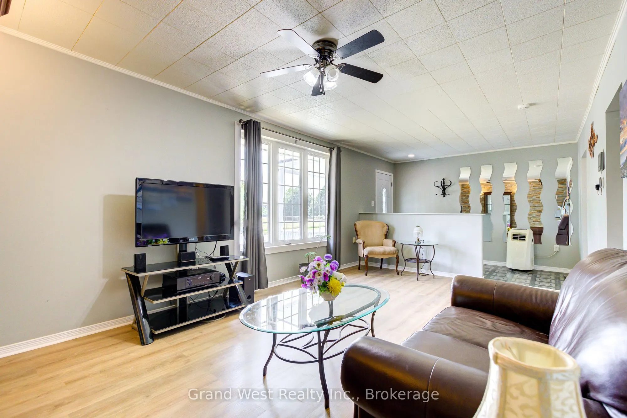578 CONCESSION Road