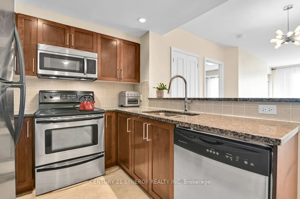 200 Besserer Street, #502