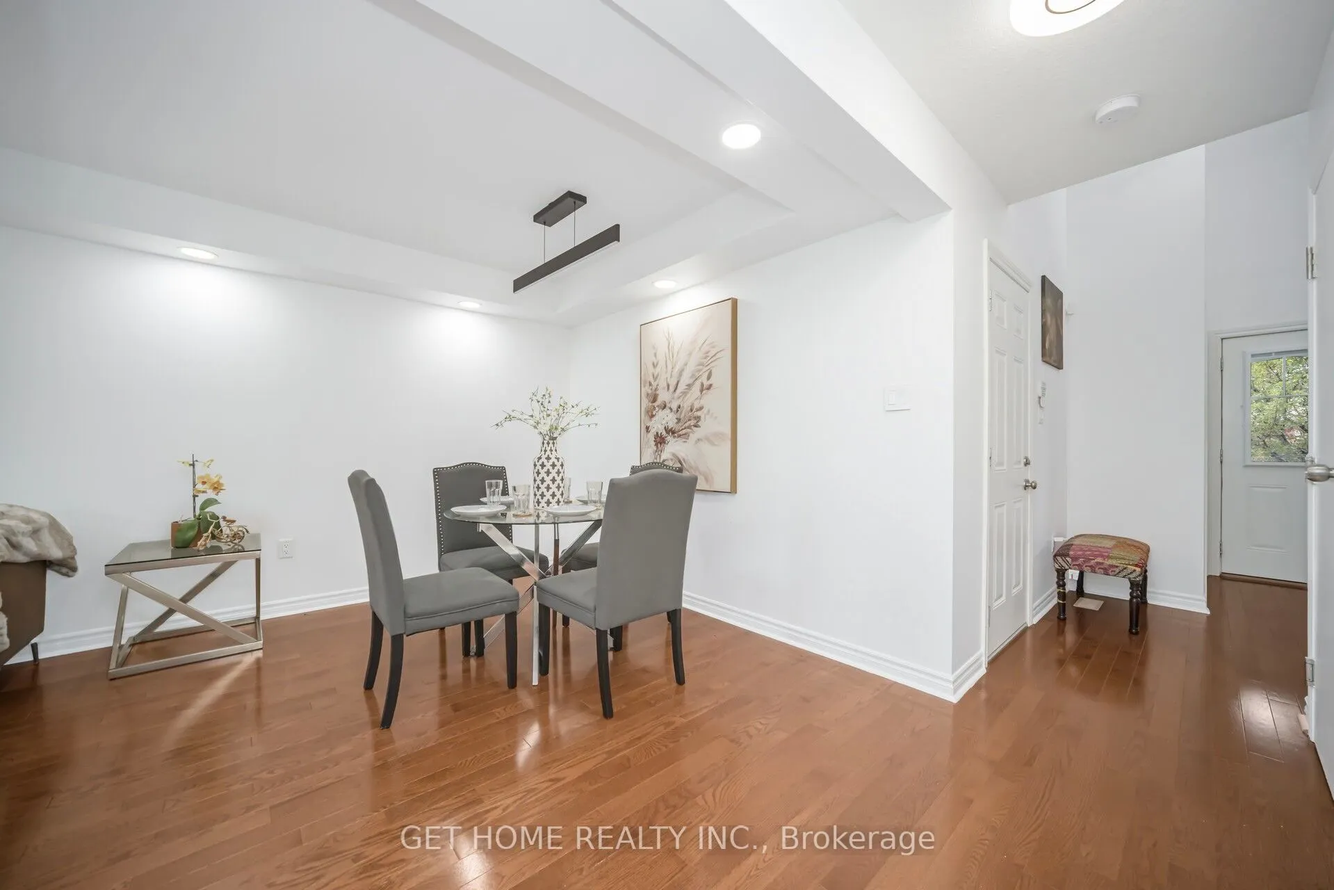 80 Wilkie Crescent