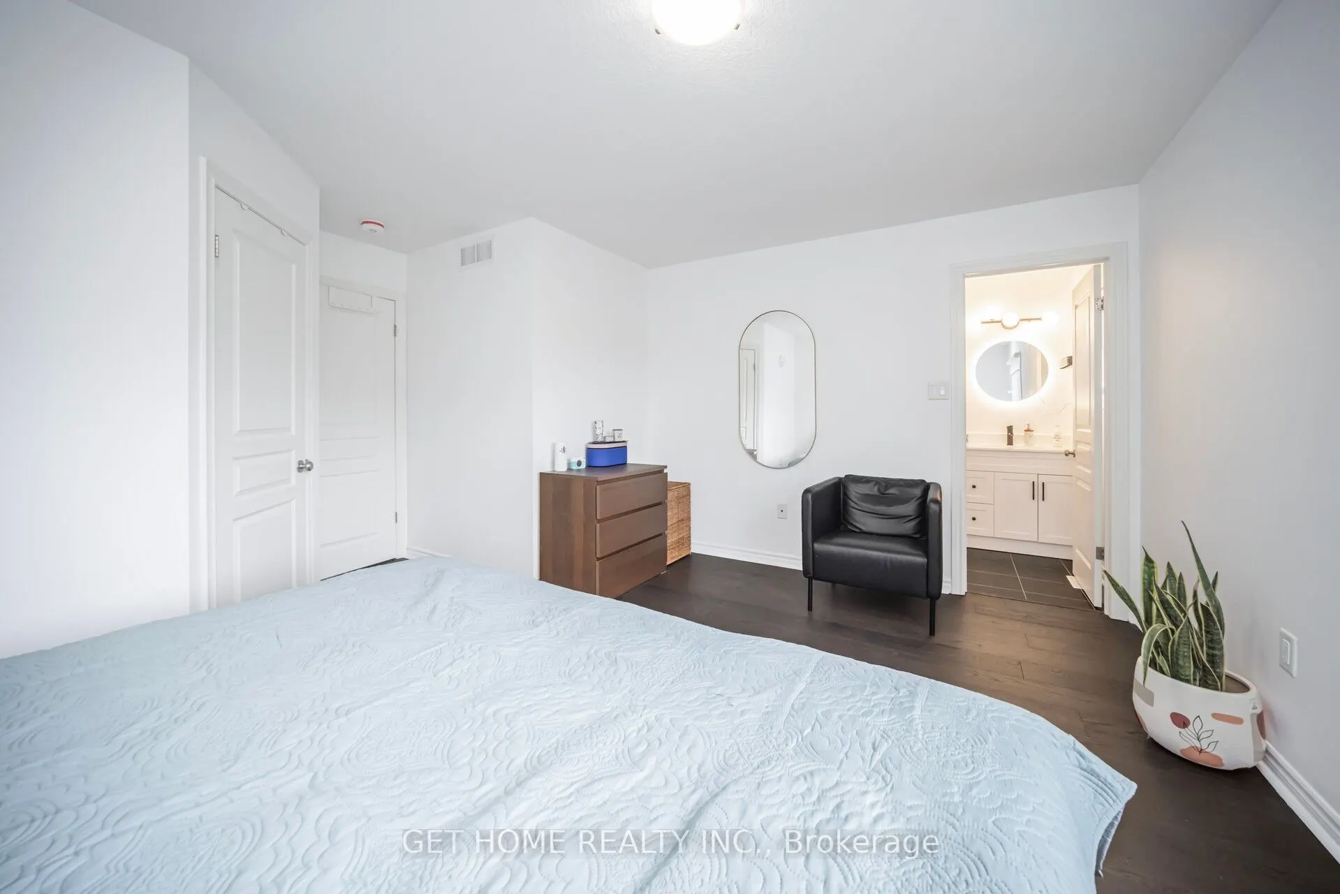 80 Wilkie Crescent