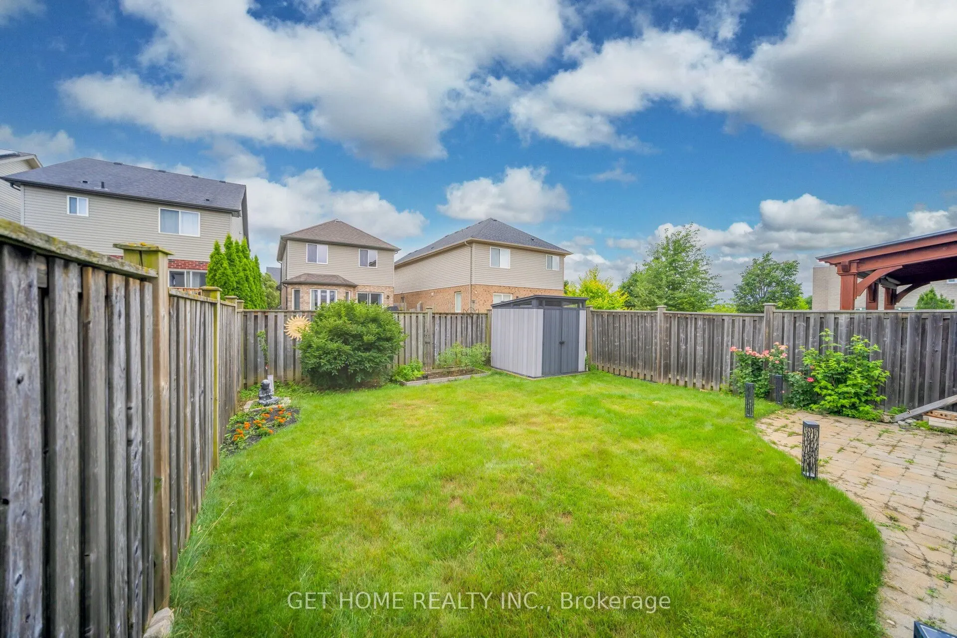 80 Wilkie Crescent