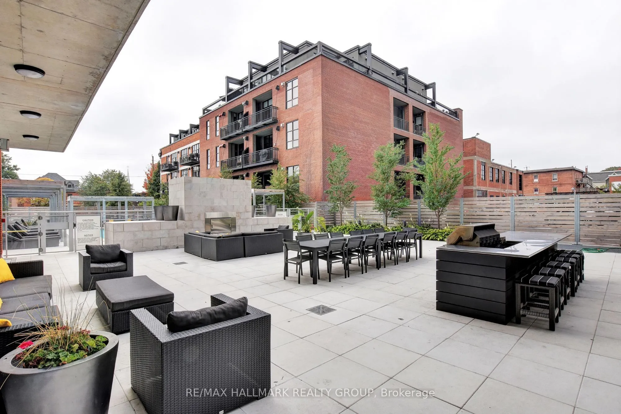 340 Mcleod Street, #933