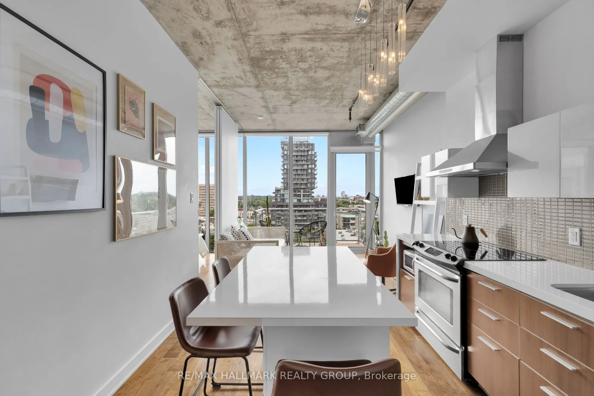 340 Mcleod Street, #933