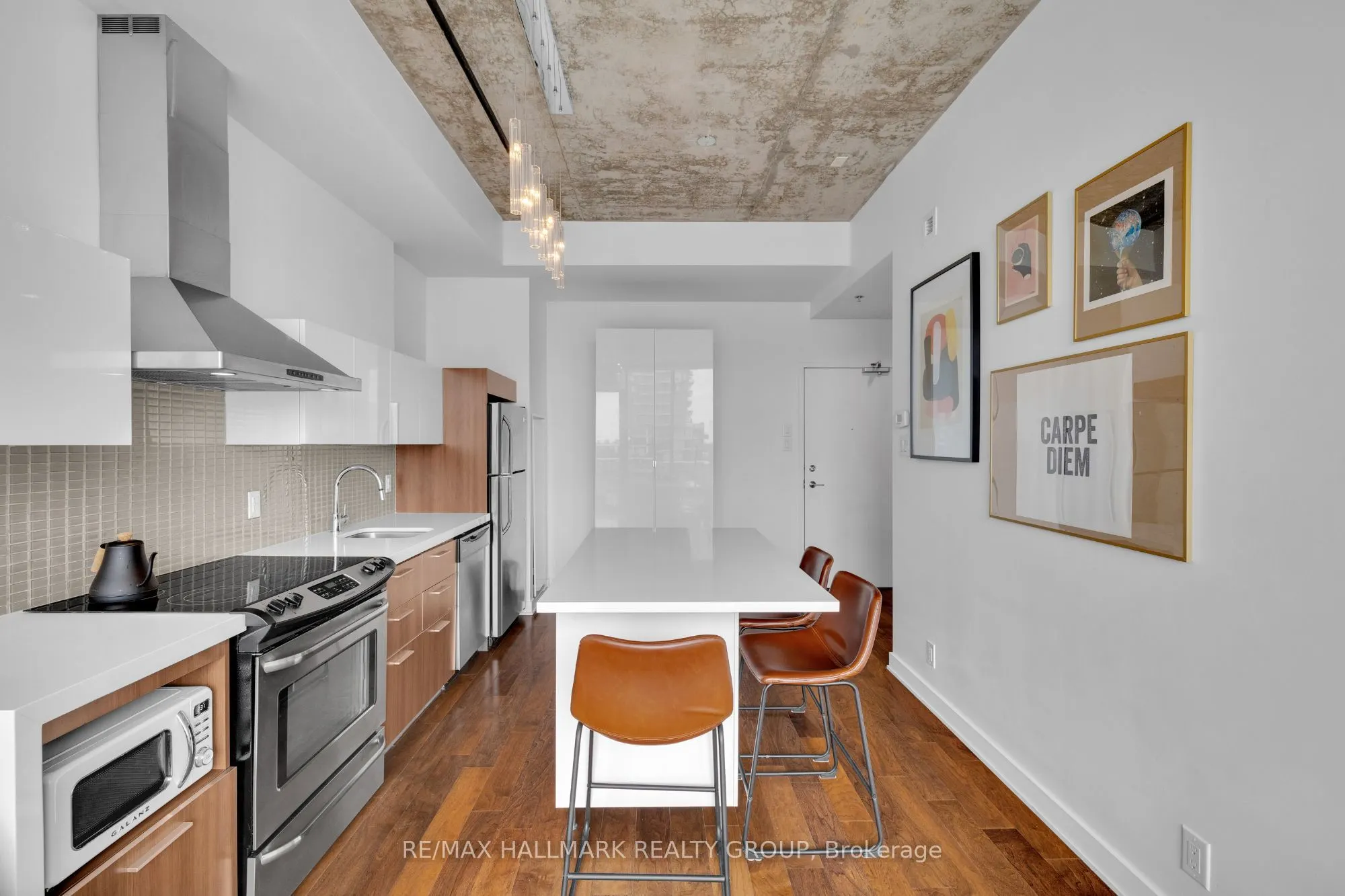 340 Mcleod Street, #933