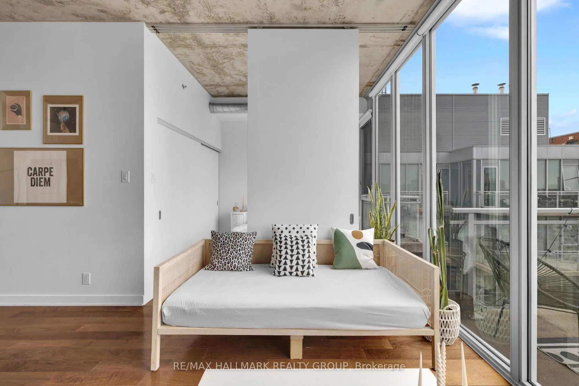 340 Mcleod Street, #933