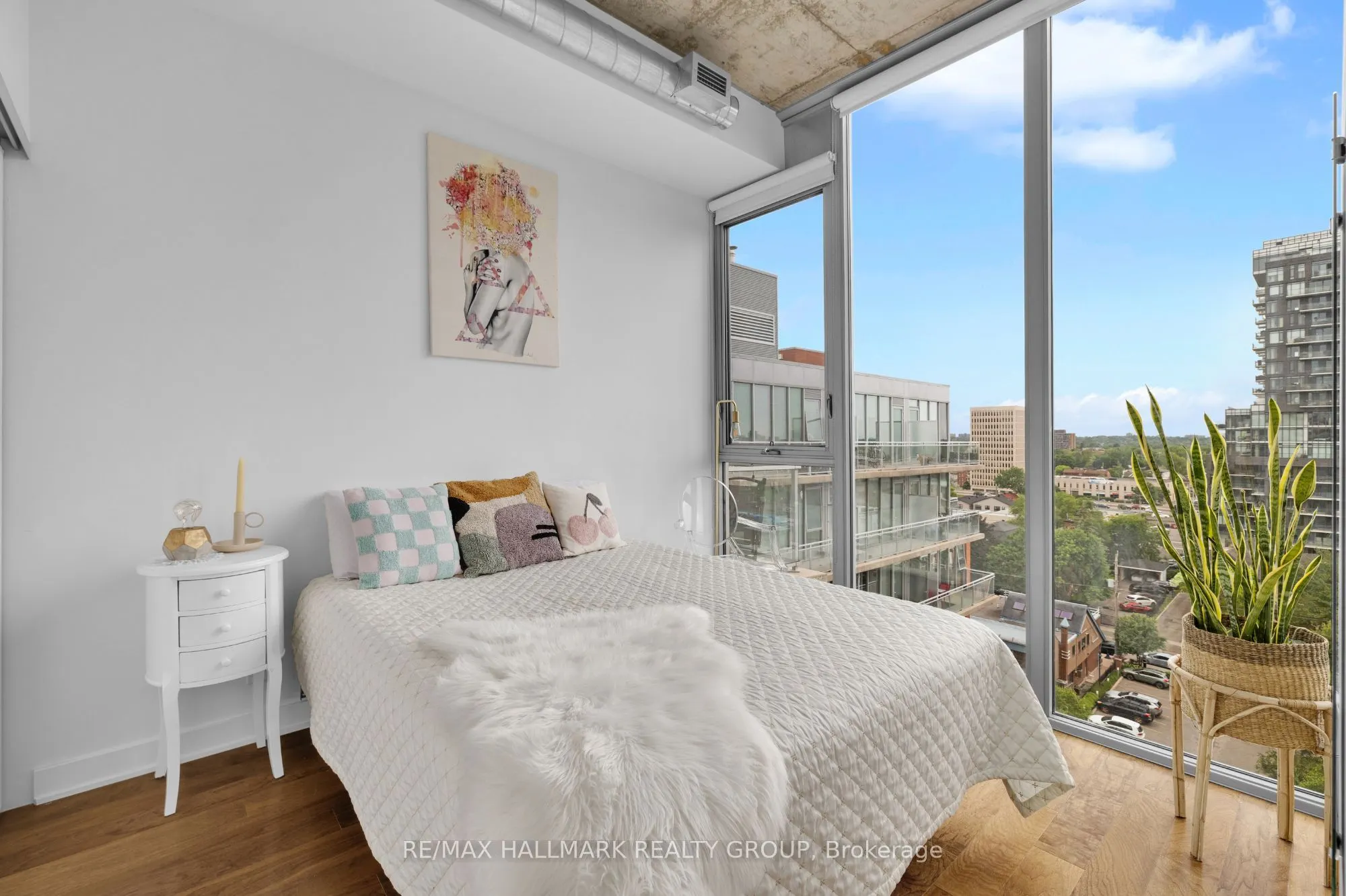 340 Mcleod Street, #933