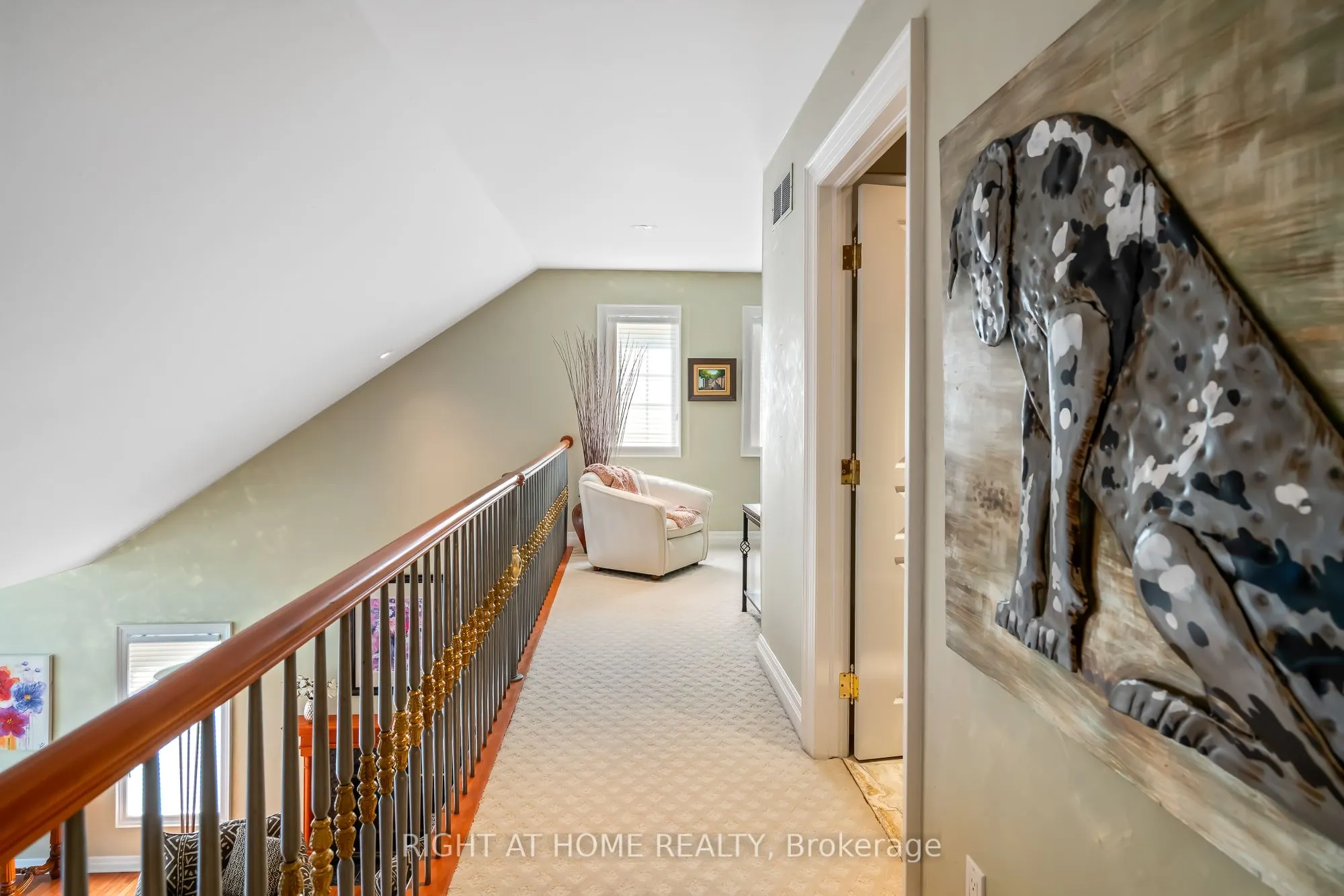 222 Ricardo Street, #10