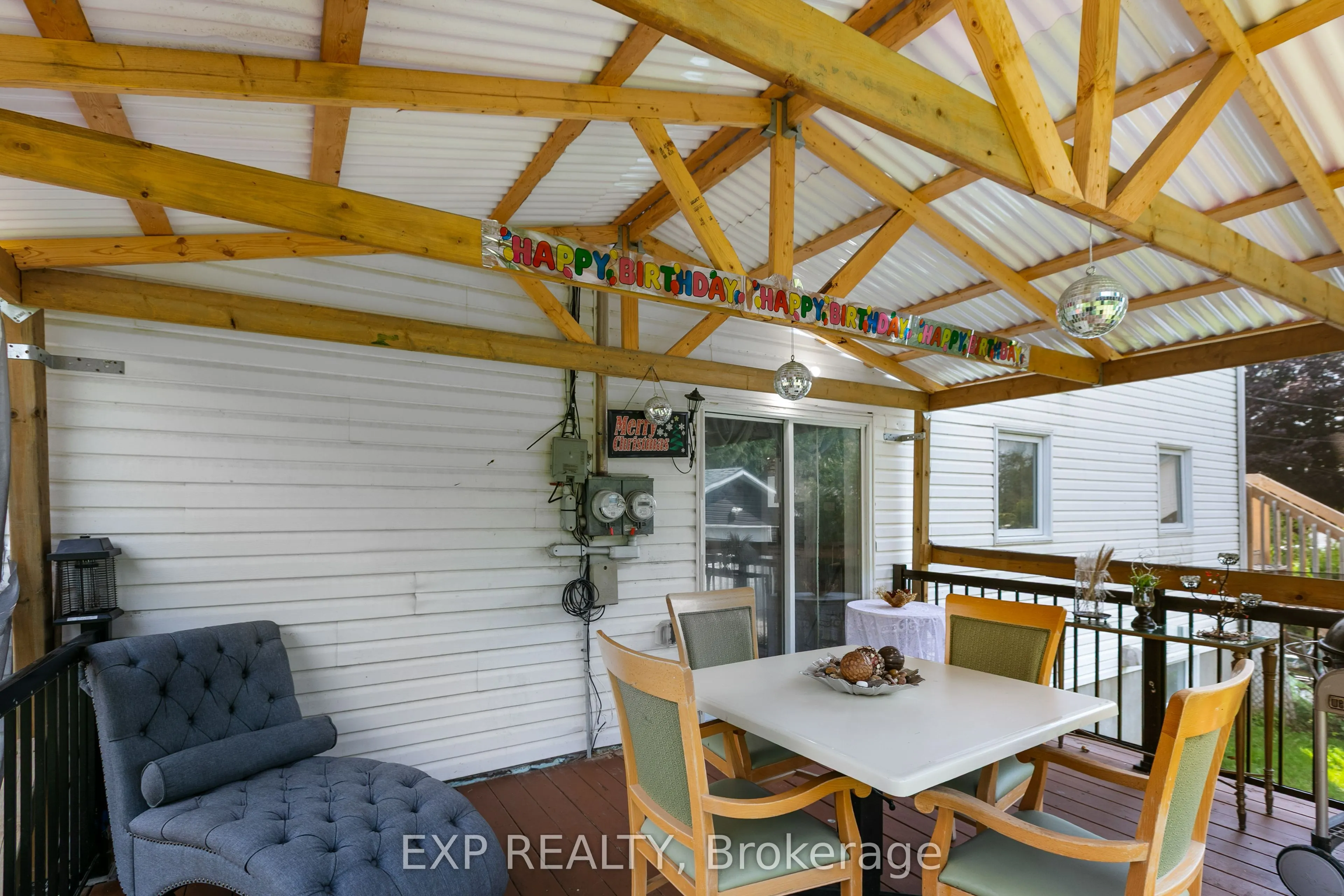 891 Lacroix Road