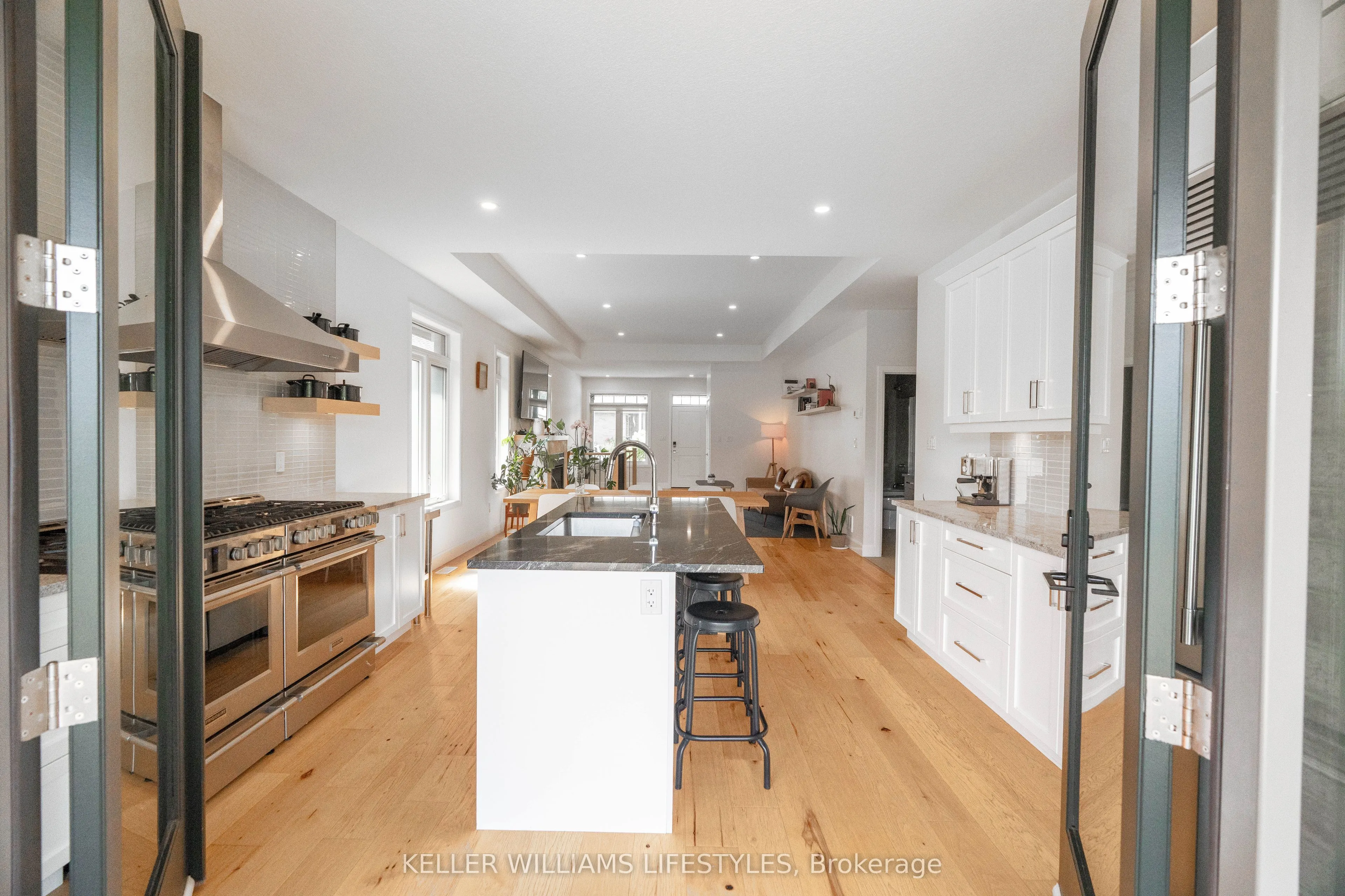 159 Collins Way, #31