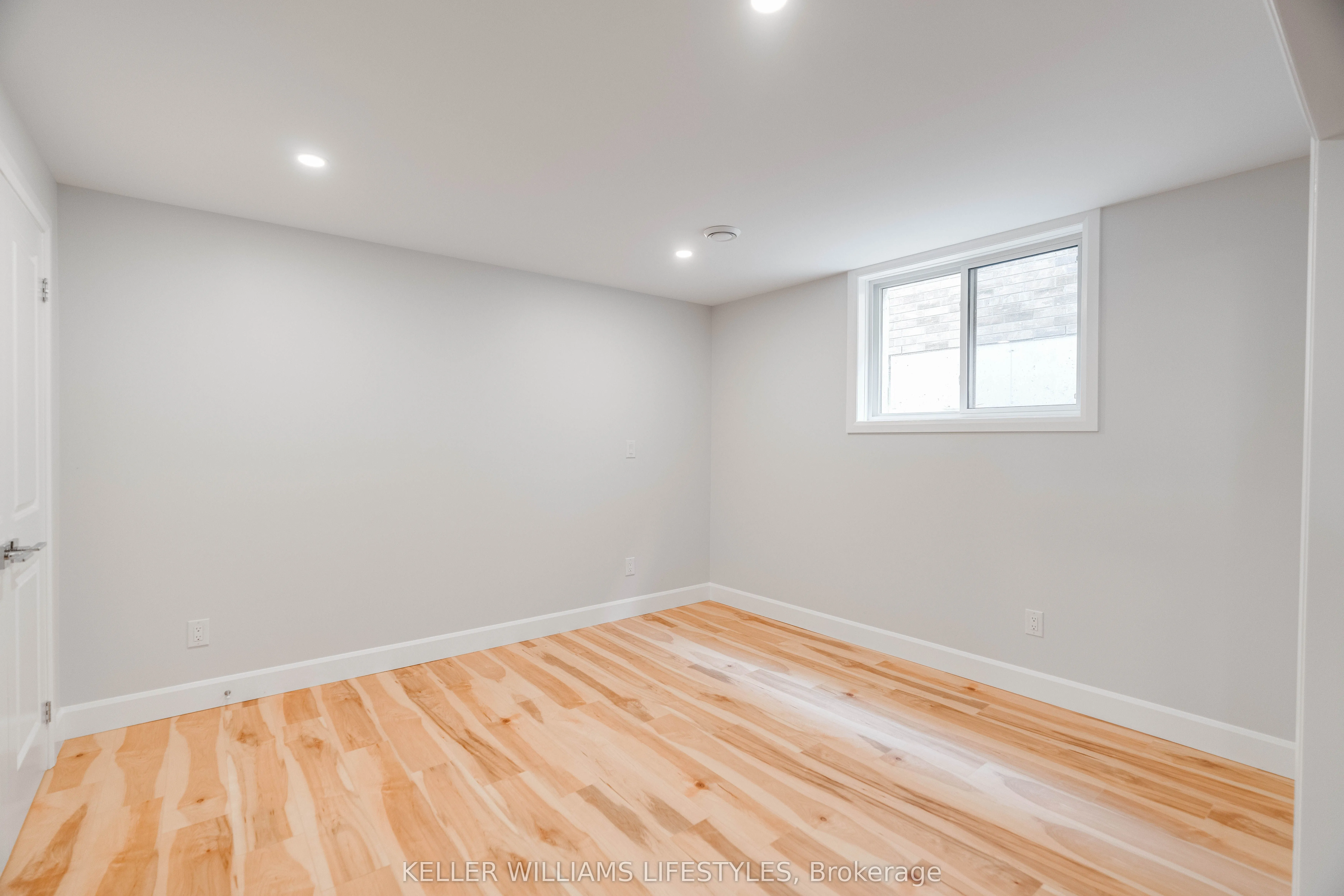 159 Collins Way, #31