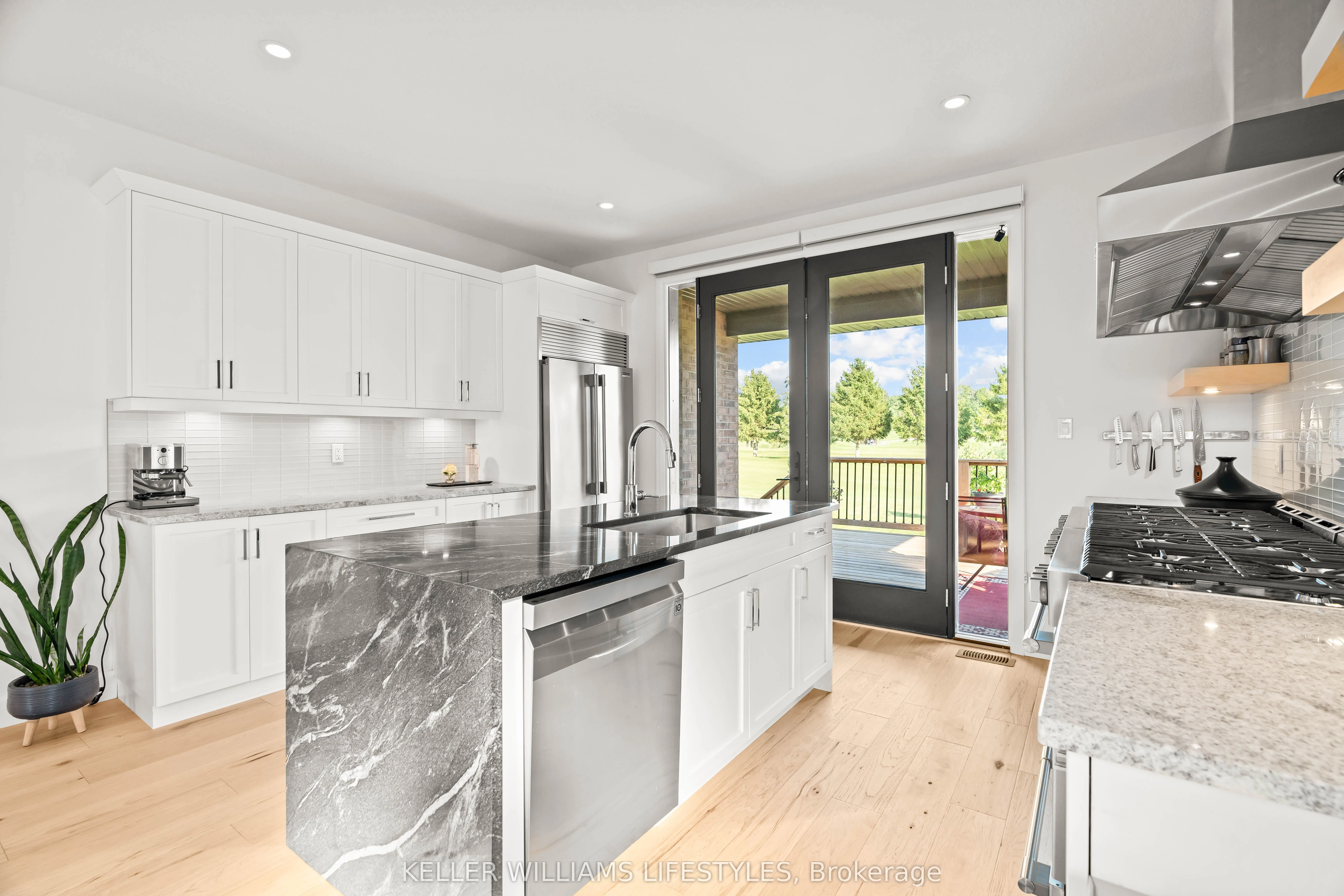 159 Collins Way, #31