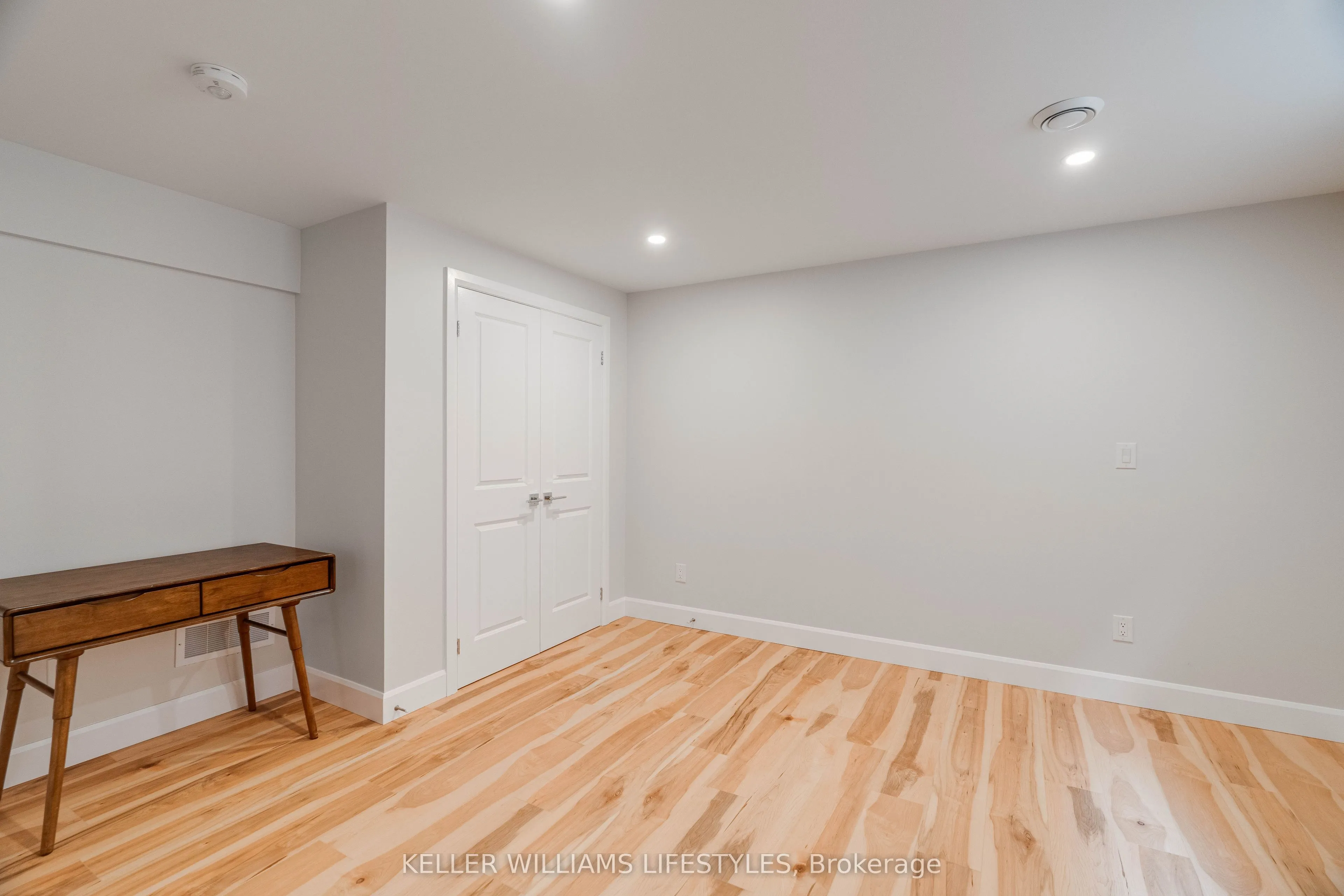 159 Collins Way, #31