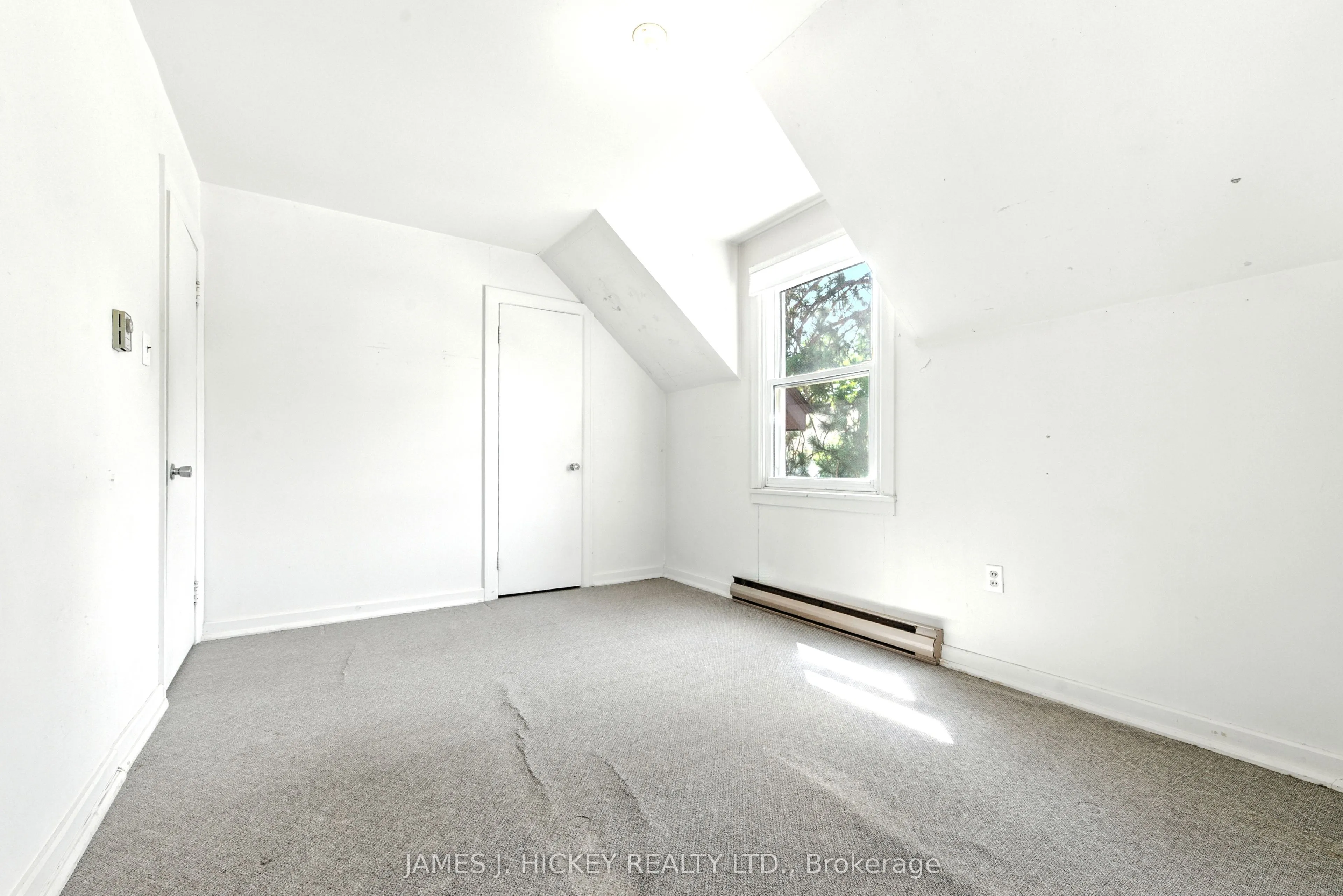 19 Alder Crescent