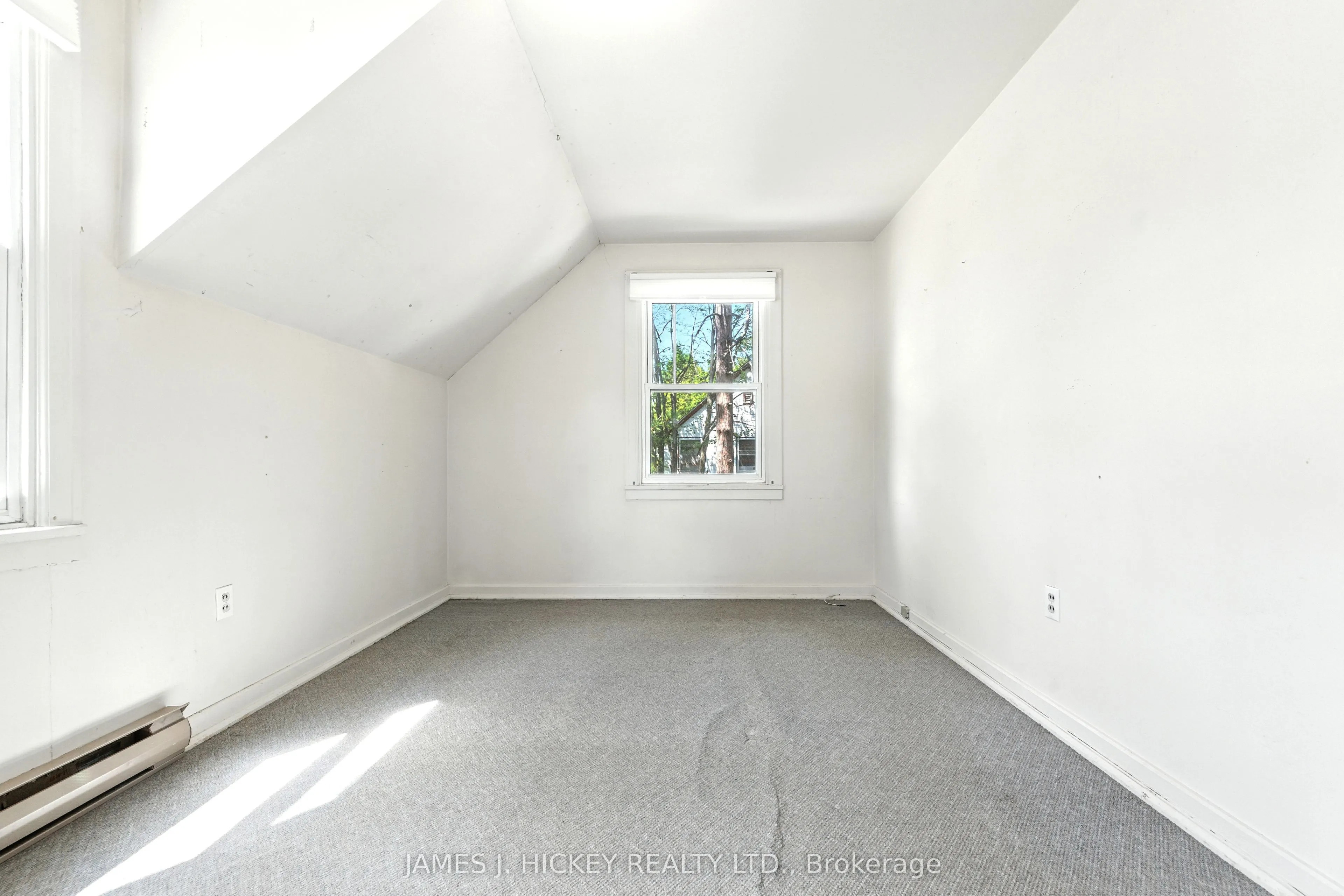 19 Alder Crescent