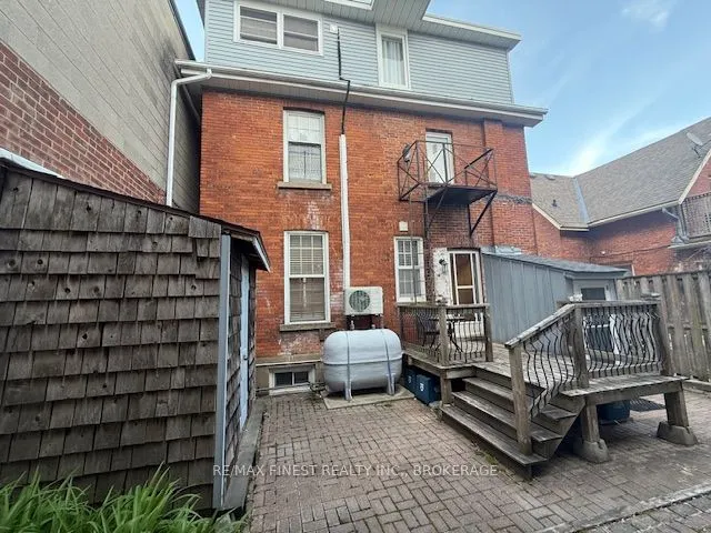 166 Queen Street