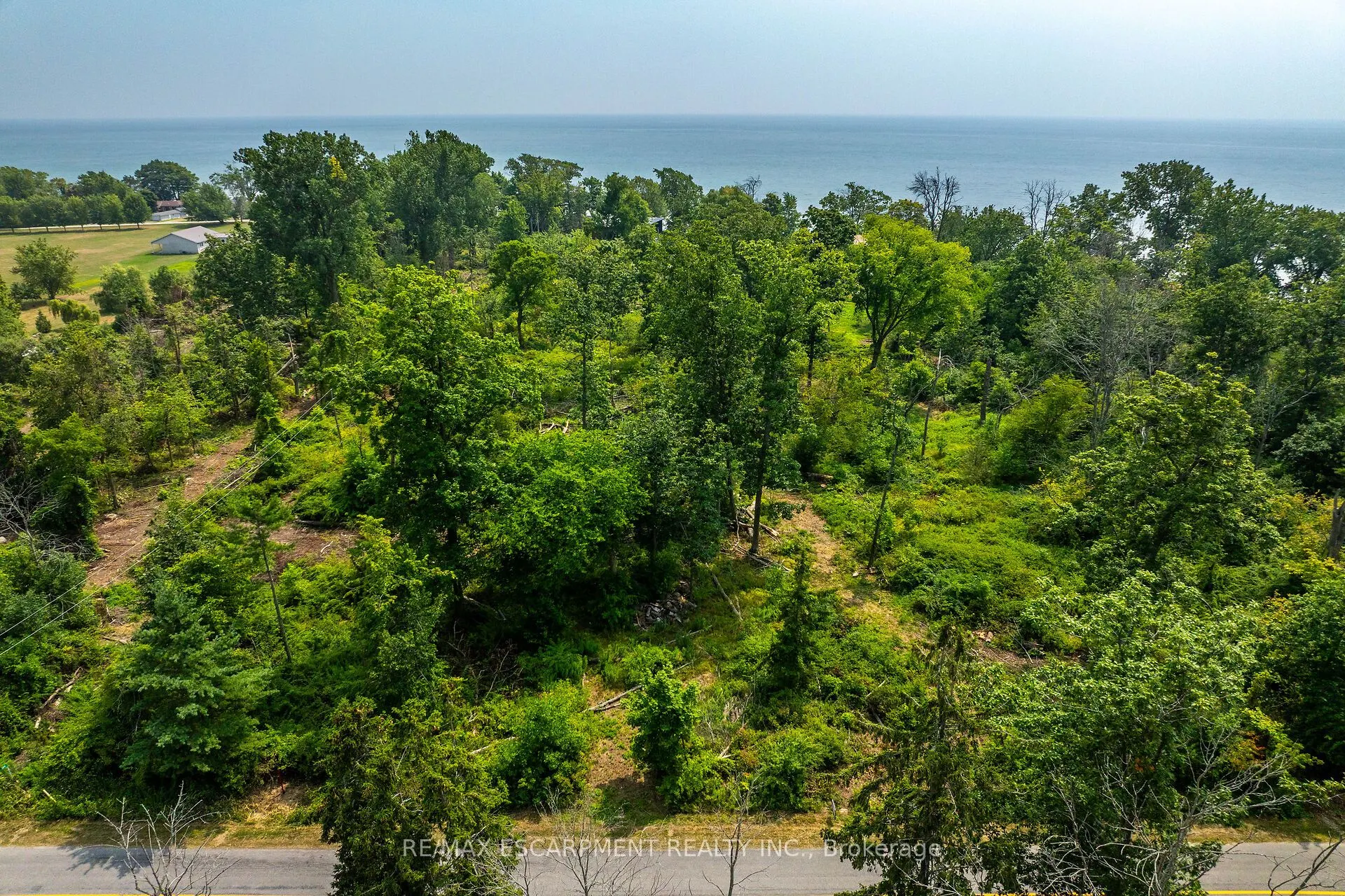 394 Lakeshore Road