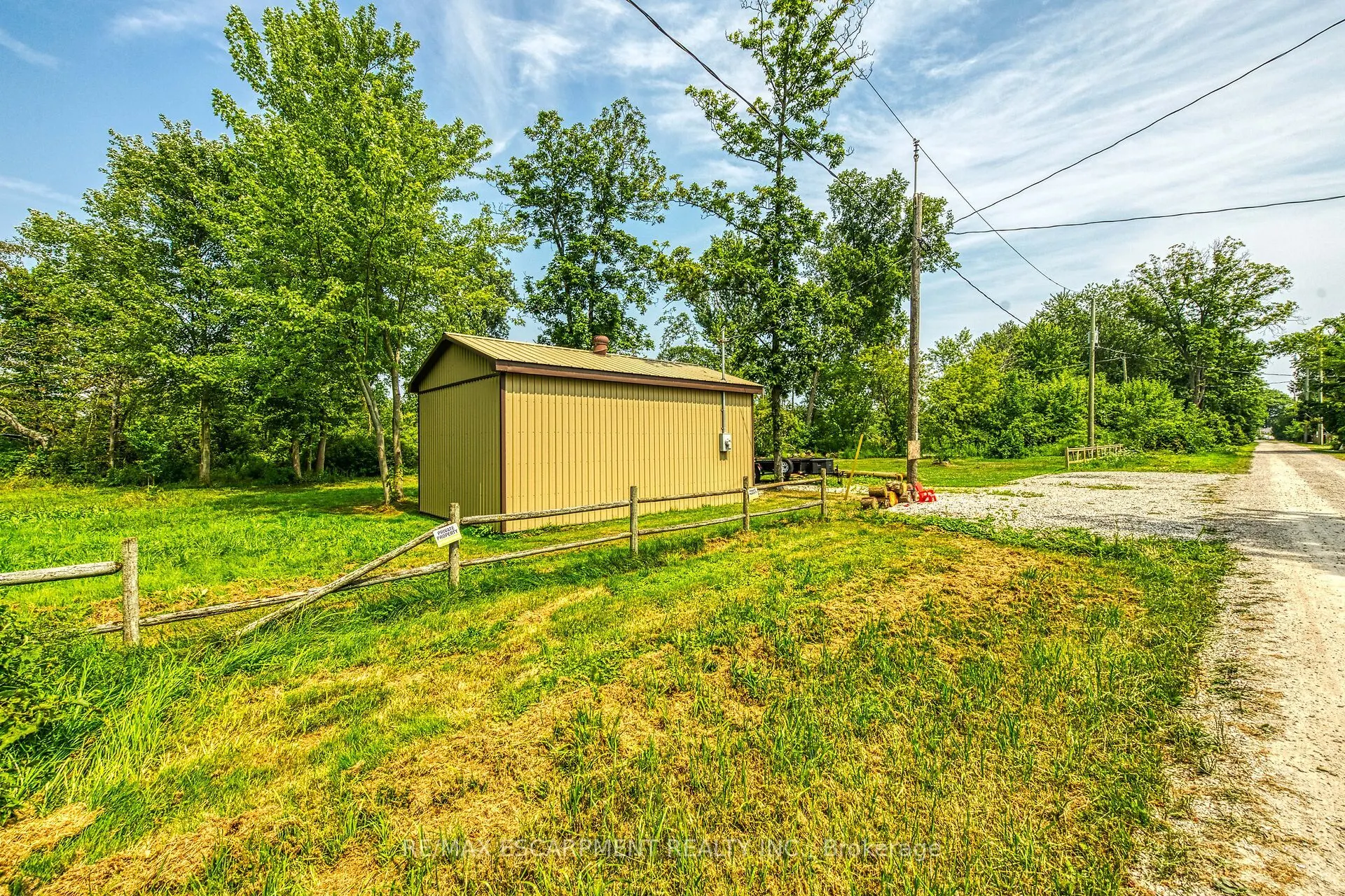 394 Lakeshore Road
