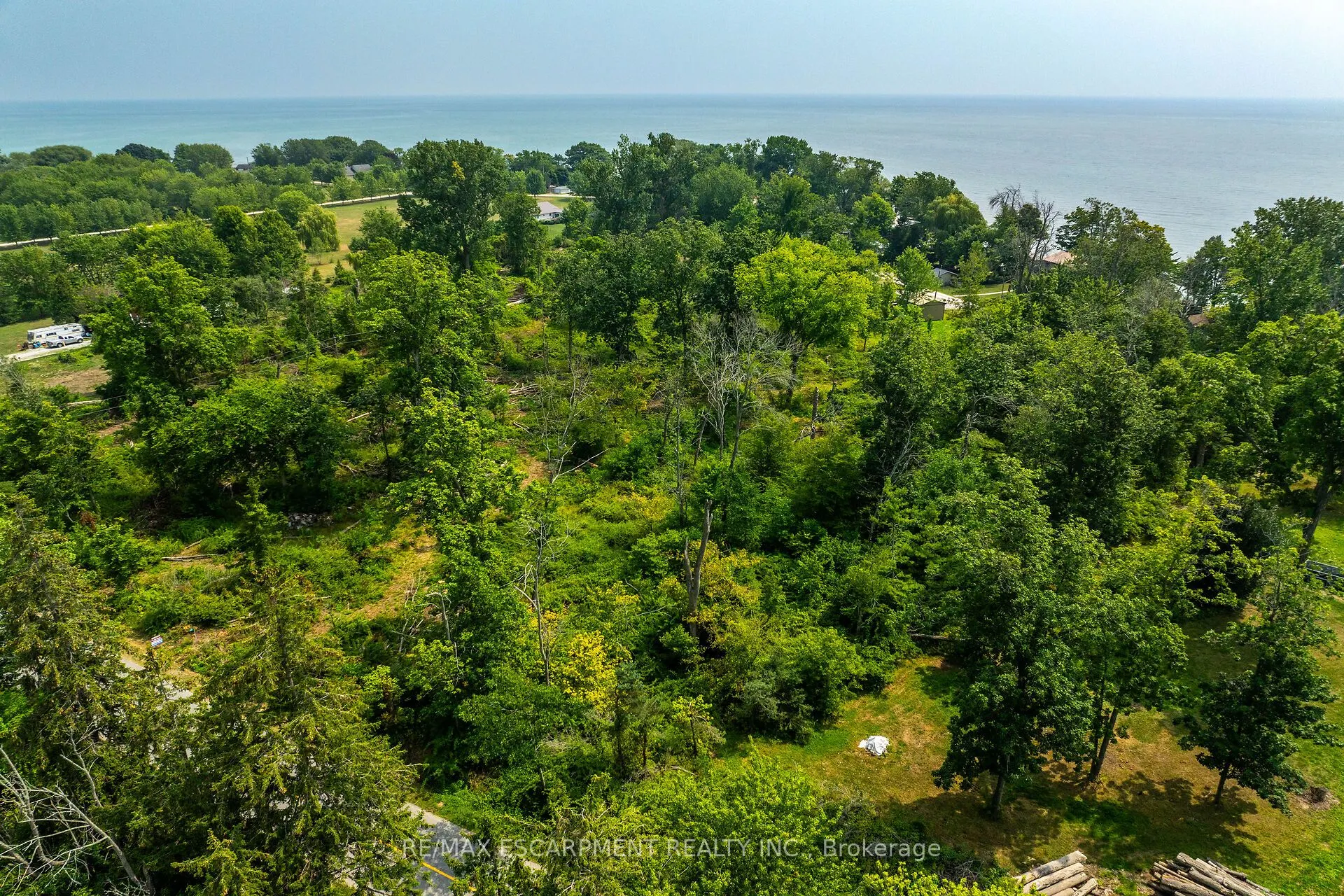 394 Lakeshore Road