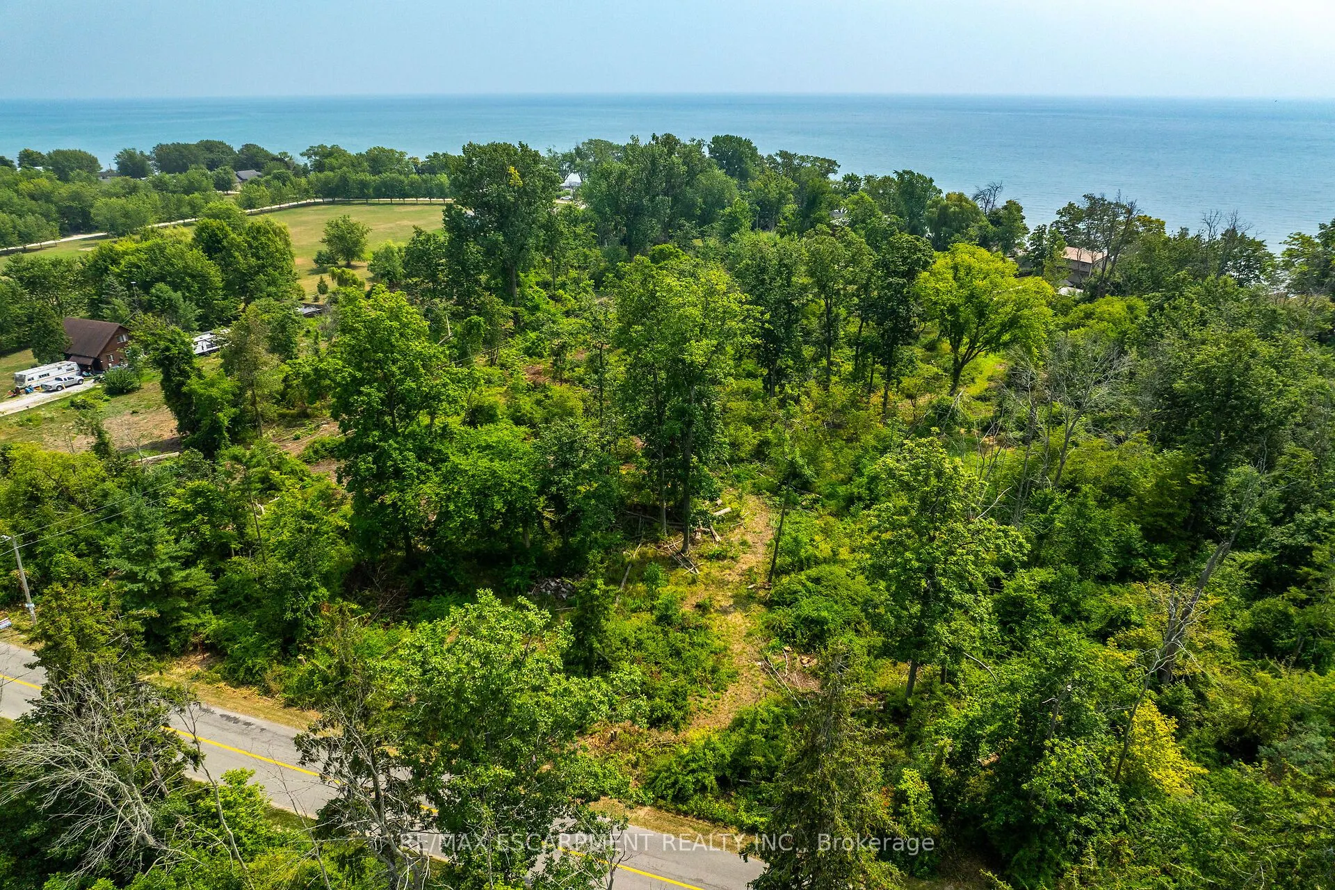 394 Lakeshore Road
