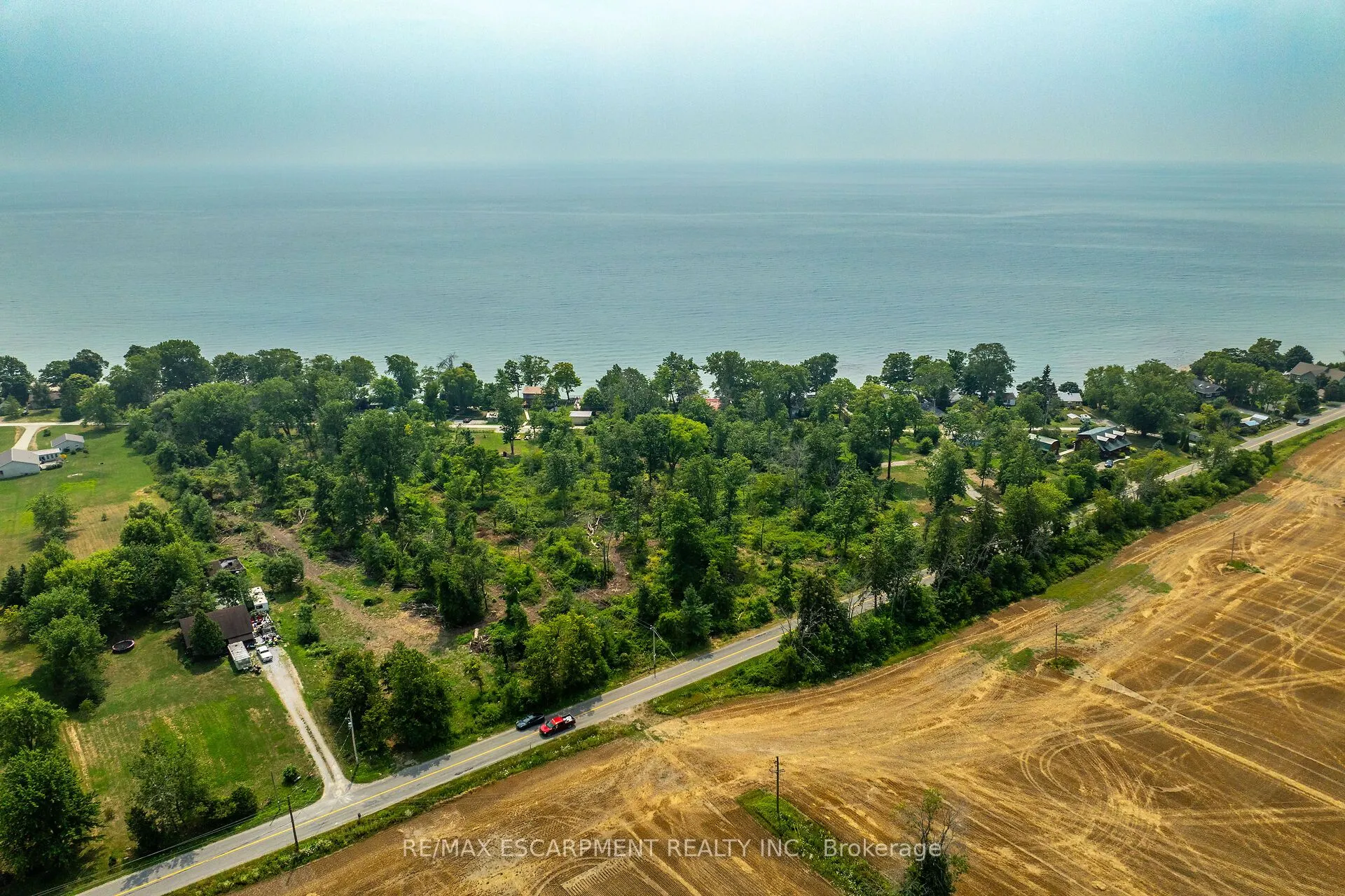 394 Lakeshore Road