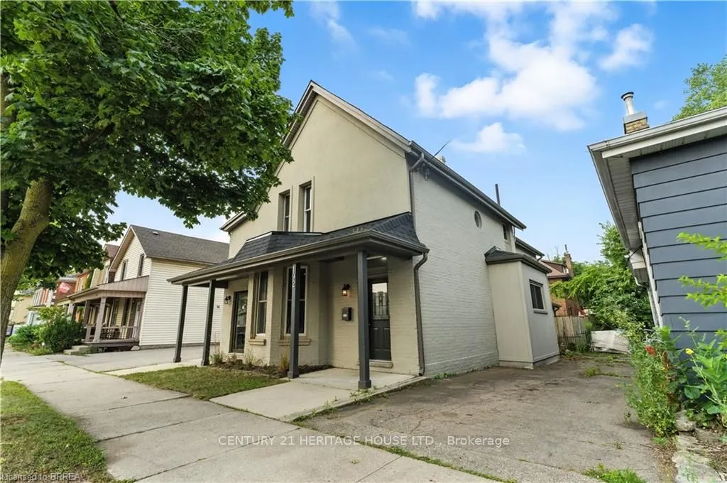 192 Brant Avenue