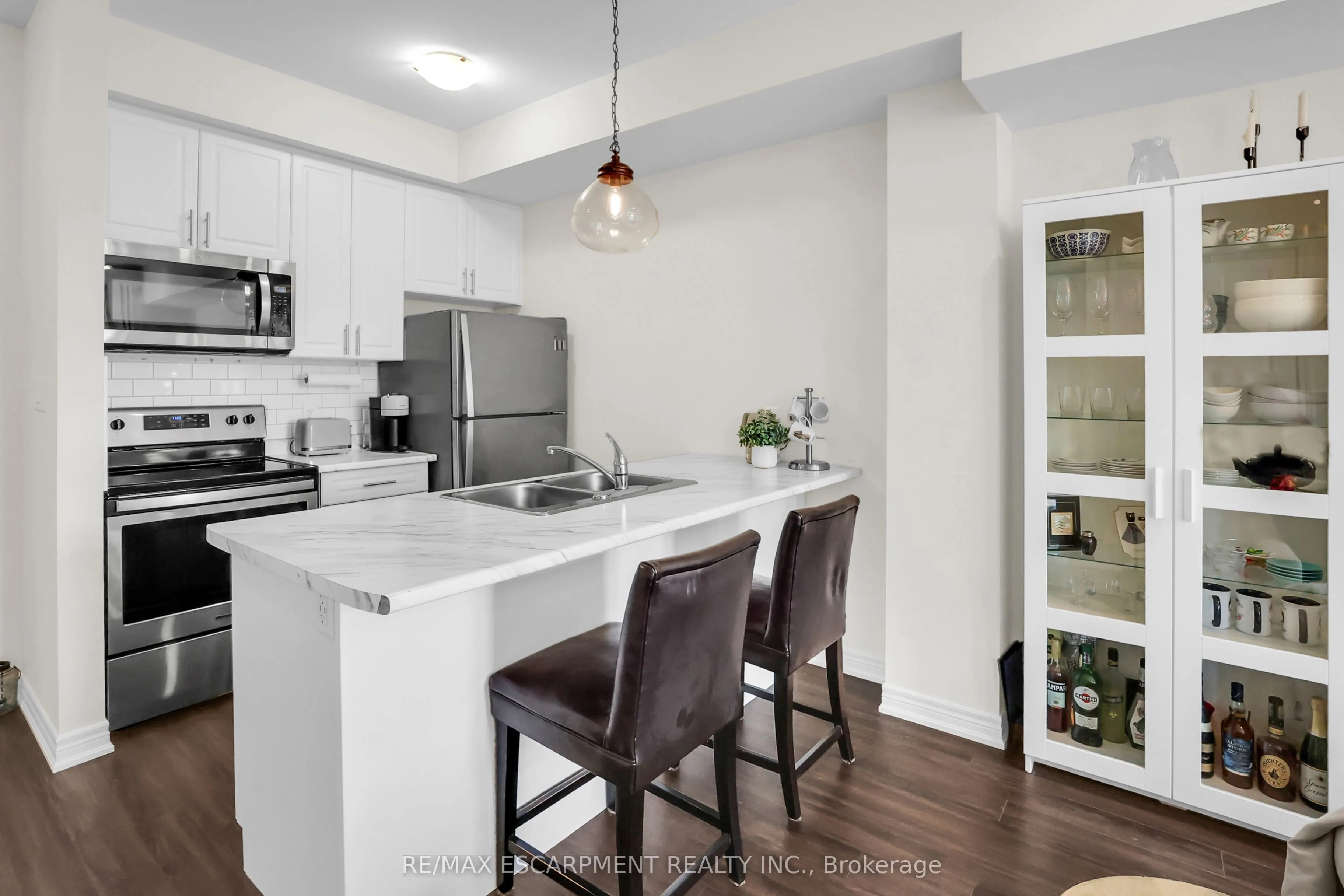 5016 Serena Drive, #10