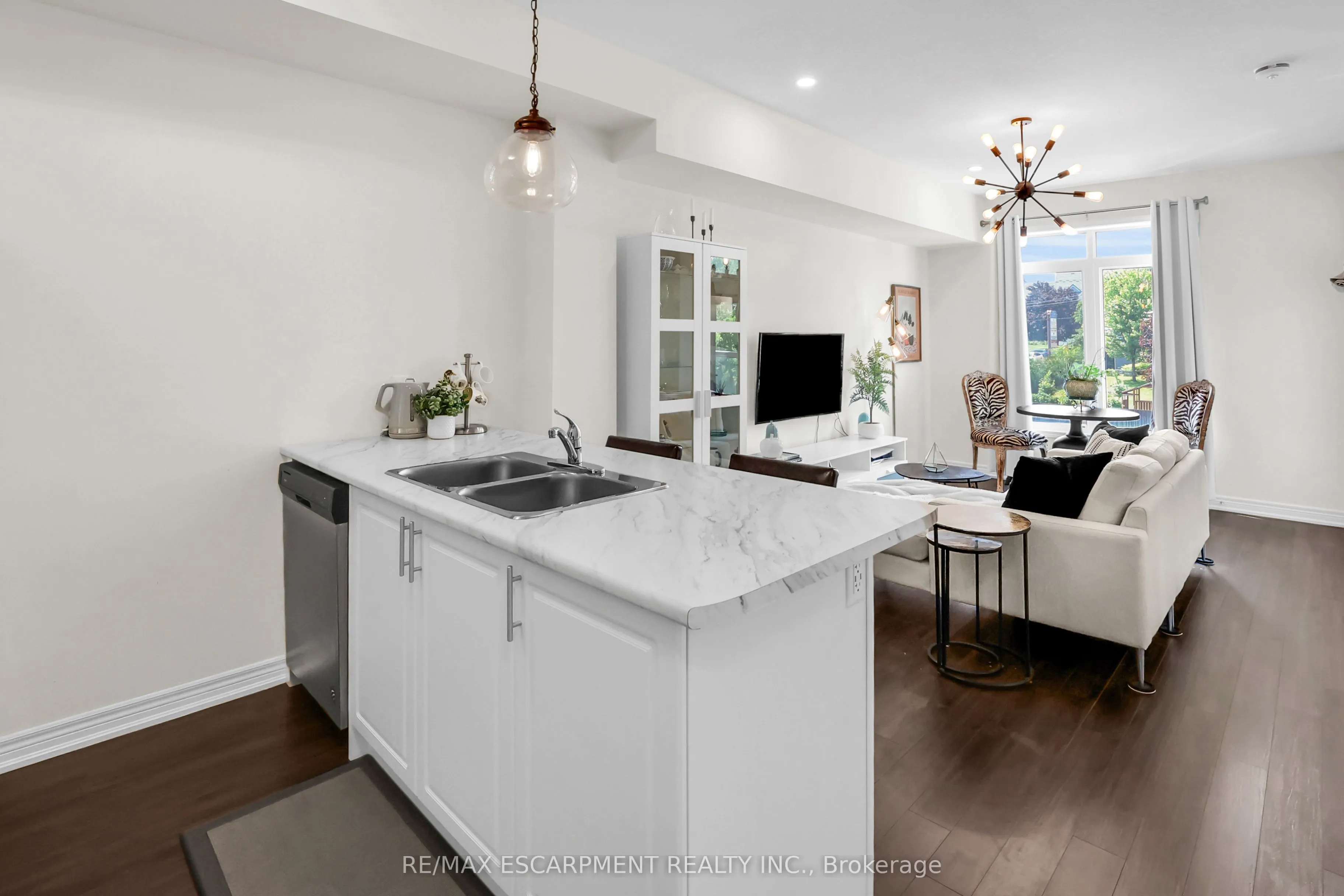 5016 Serena Drive, #10