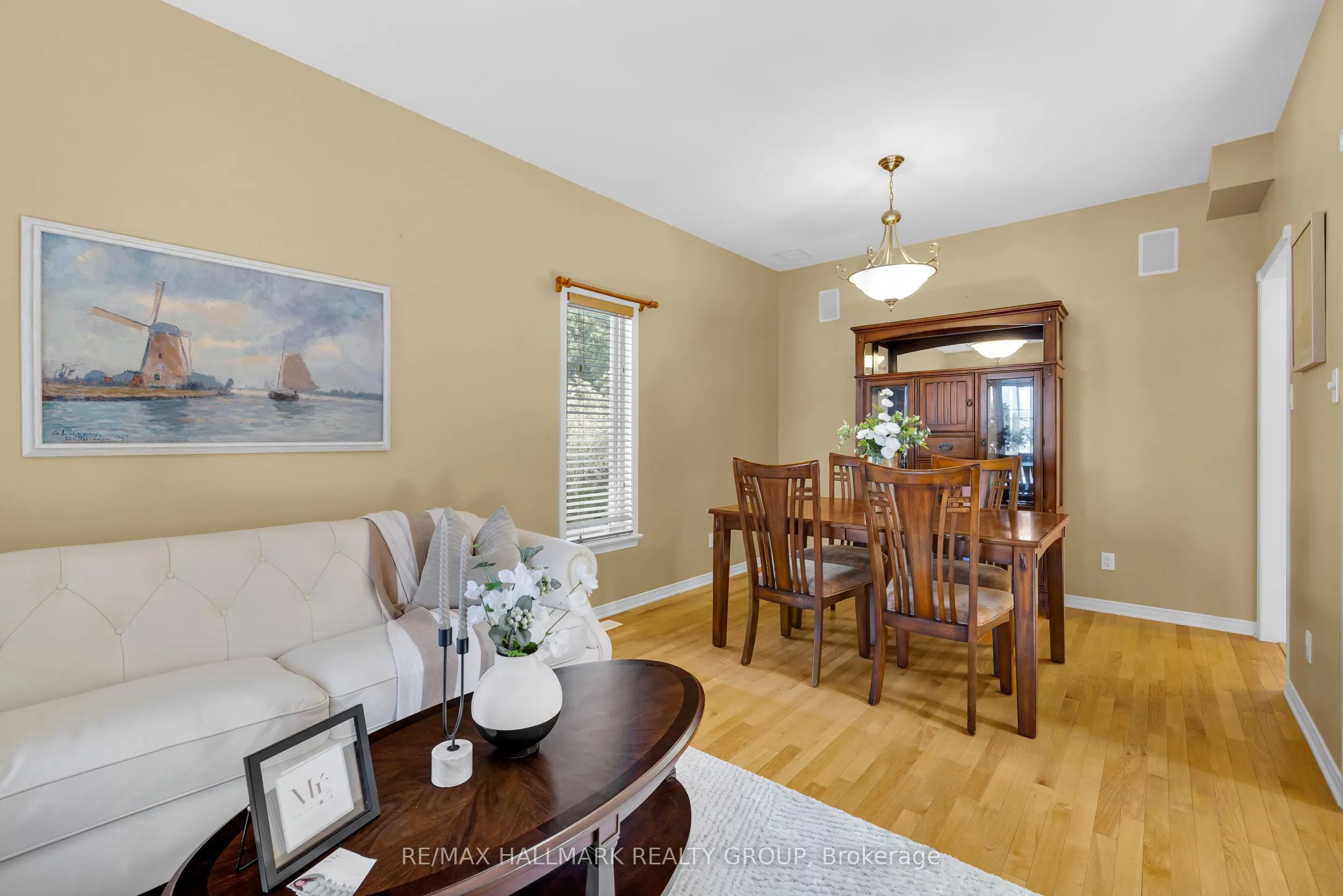 1087 Rocky Harbour Crescent