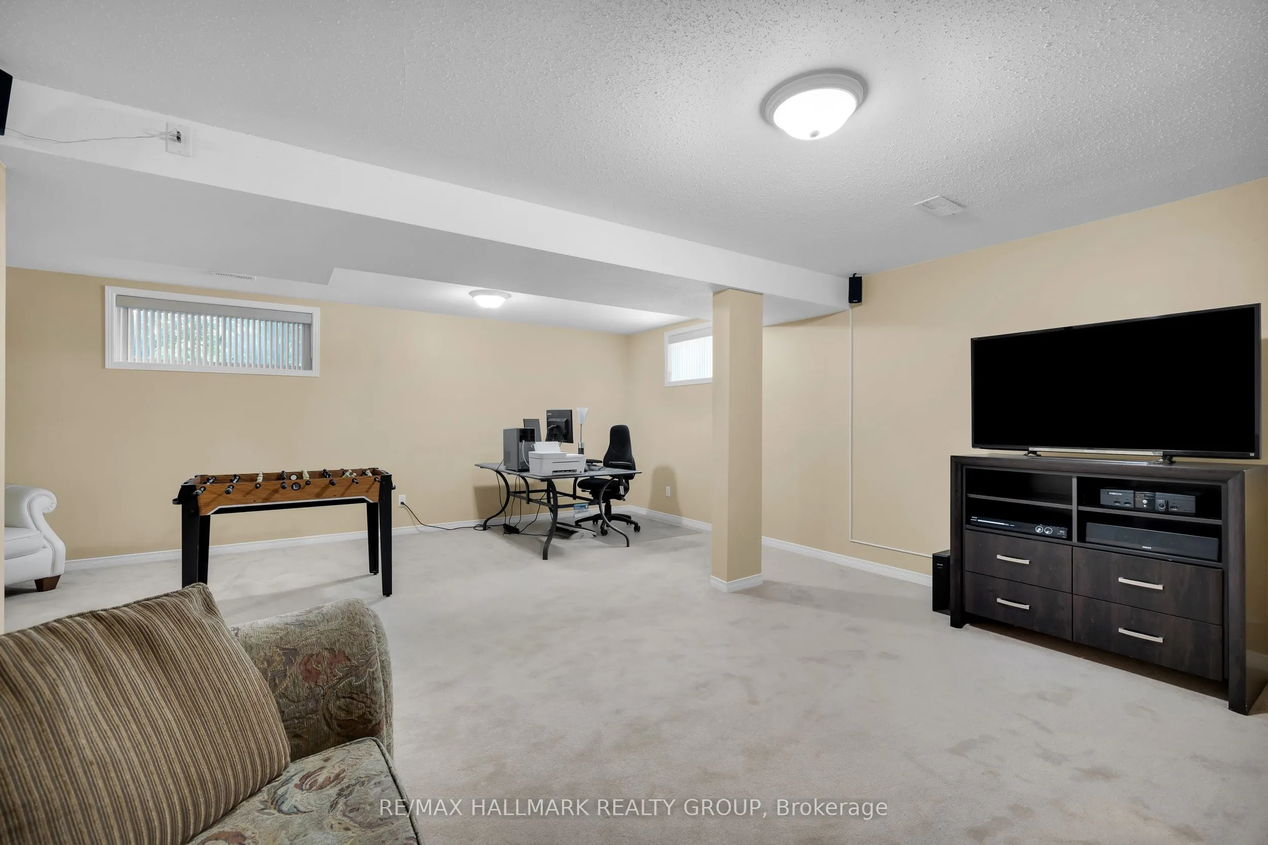 1087 Rocky Harbour Crescent