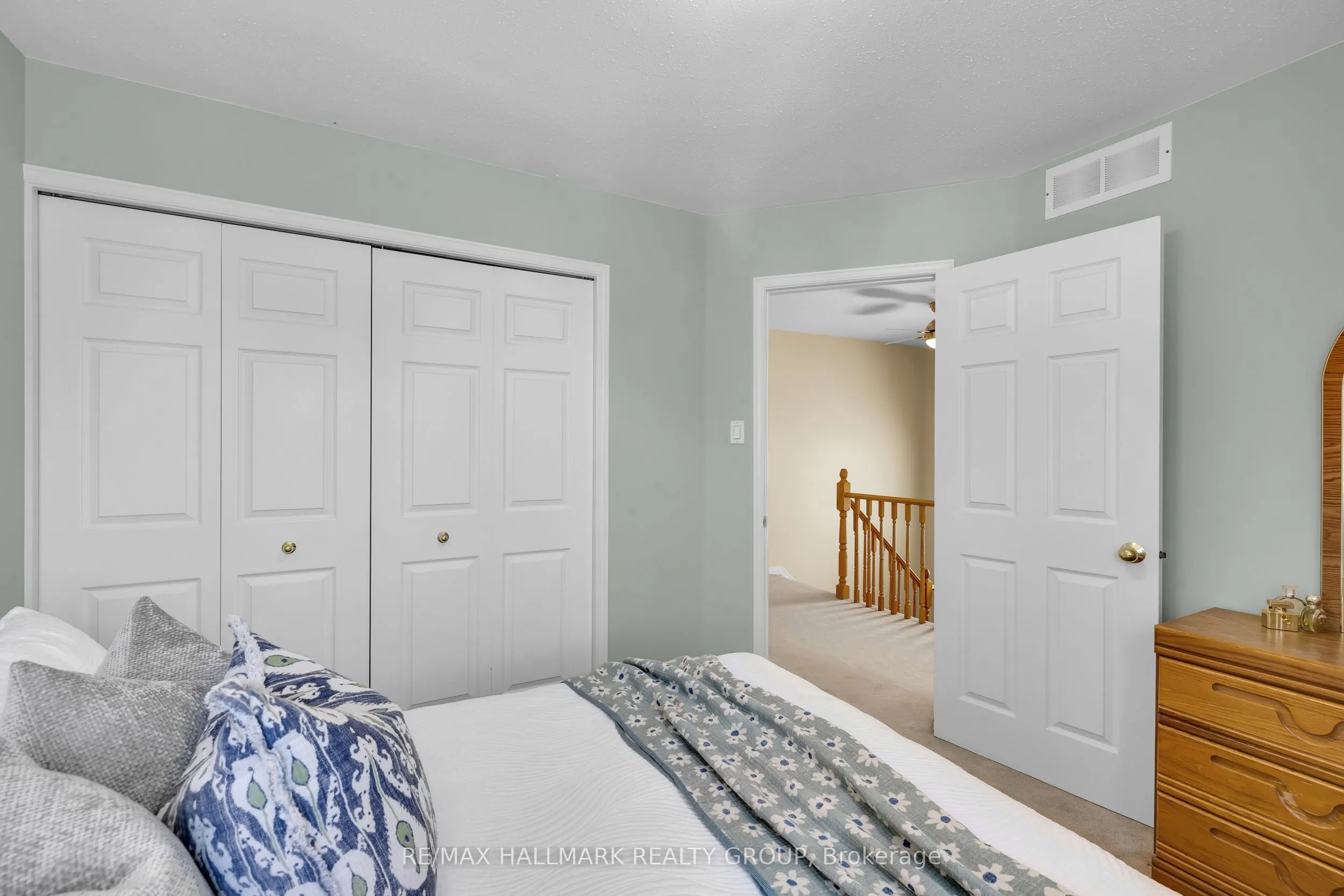 1087 Rocky Harbour Crescent