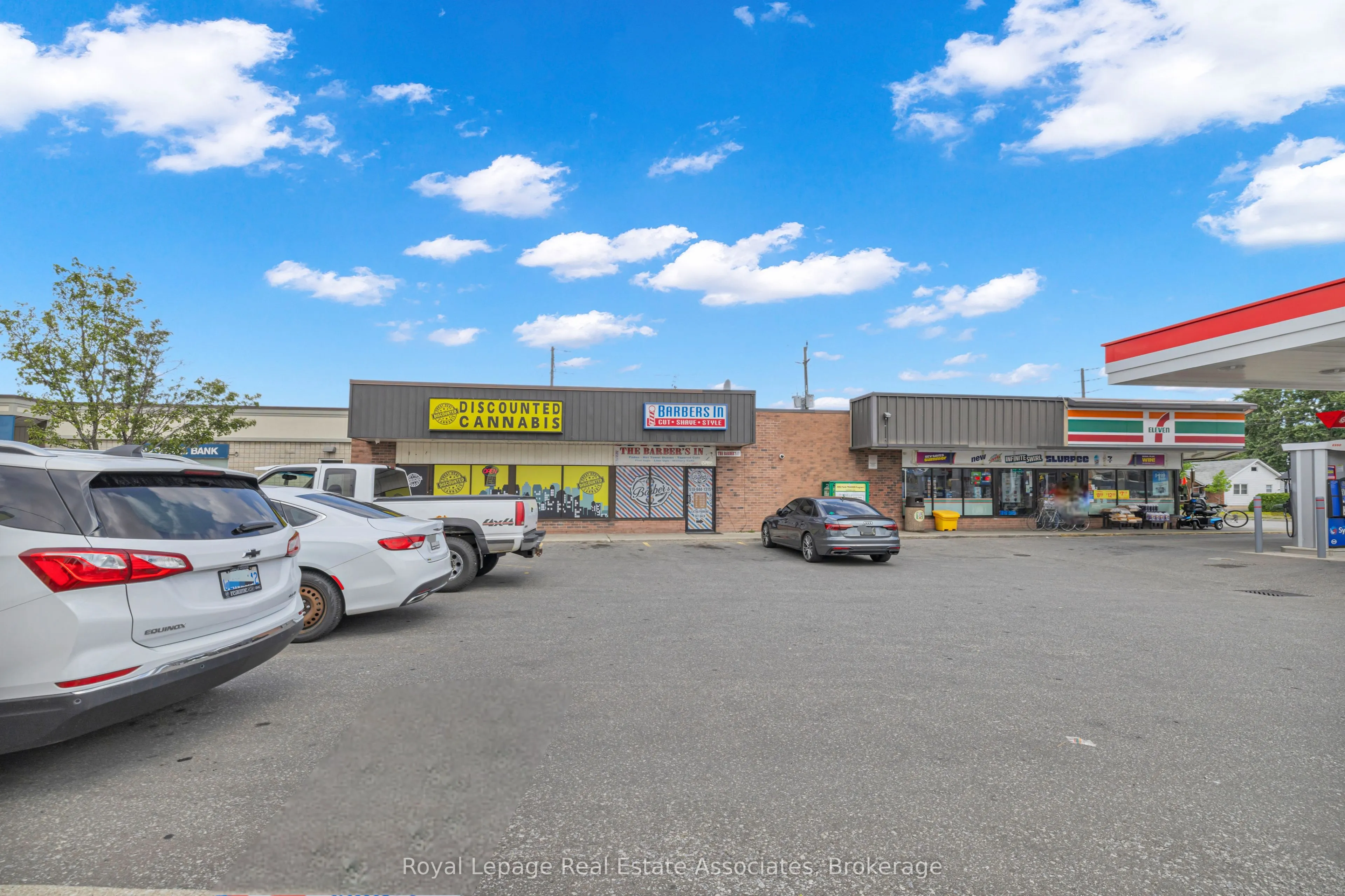 5124 Tecumseh Road E