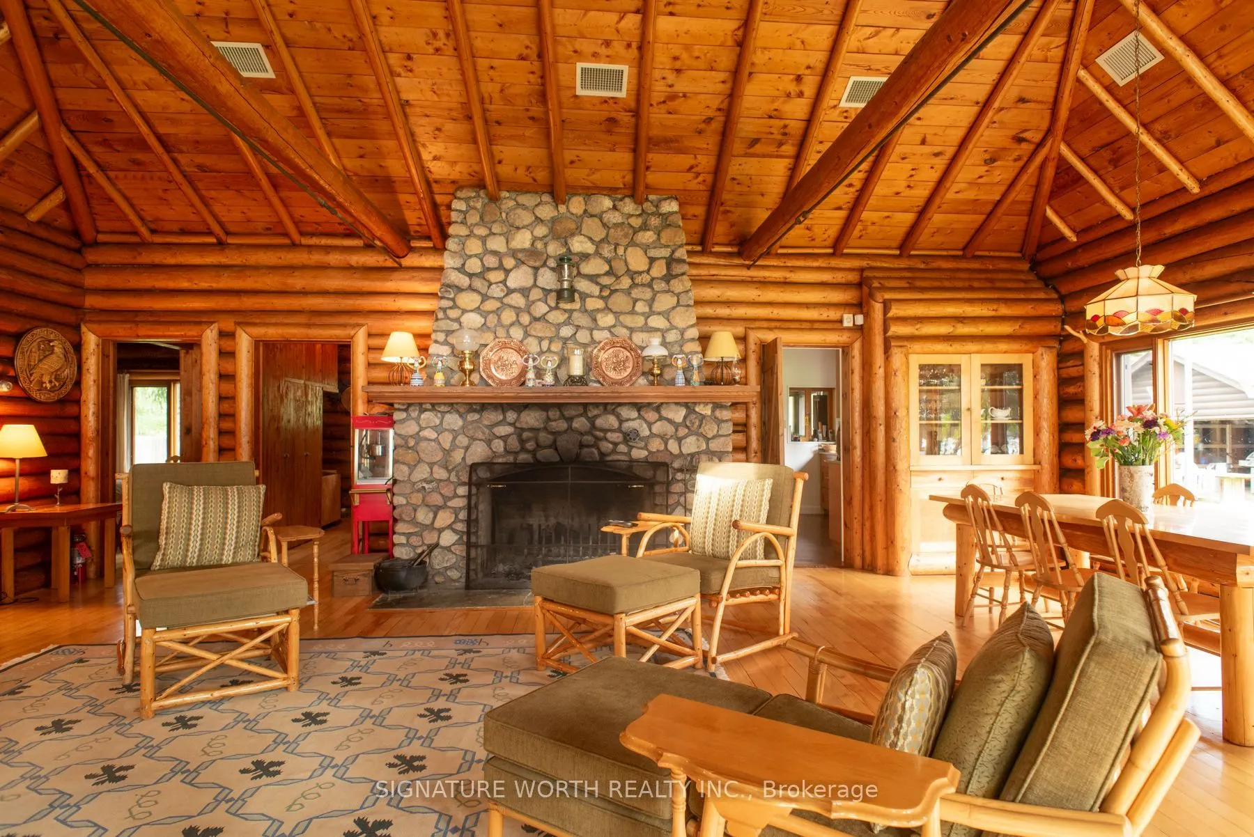 7341 Dog Lake Road