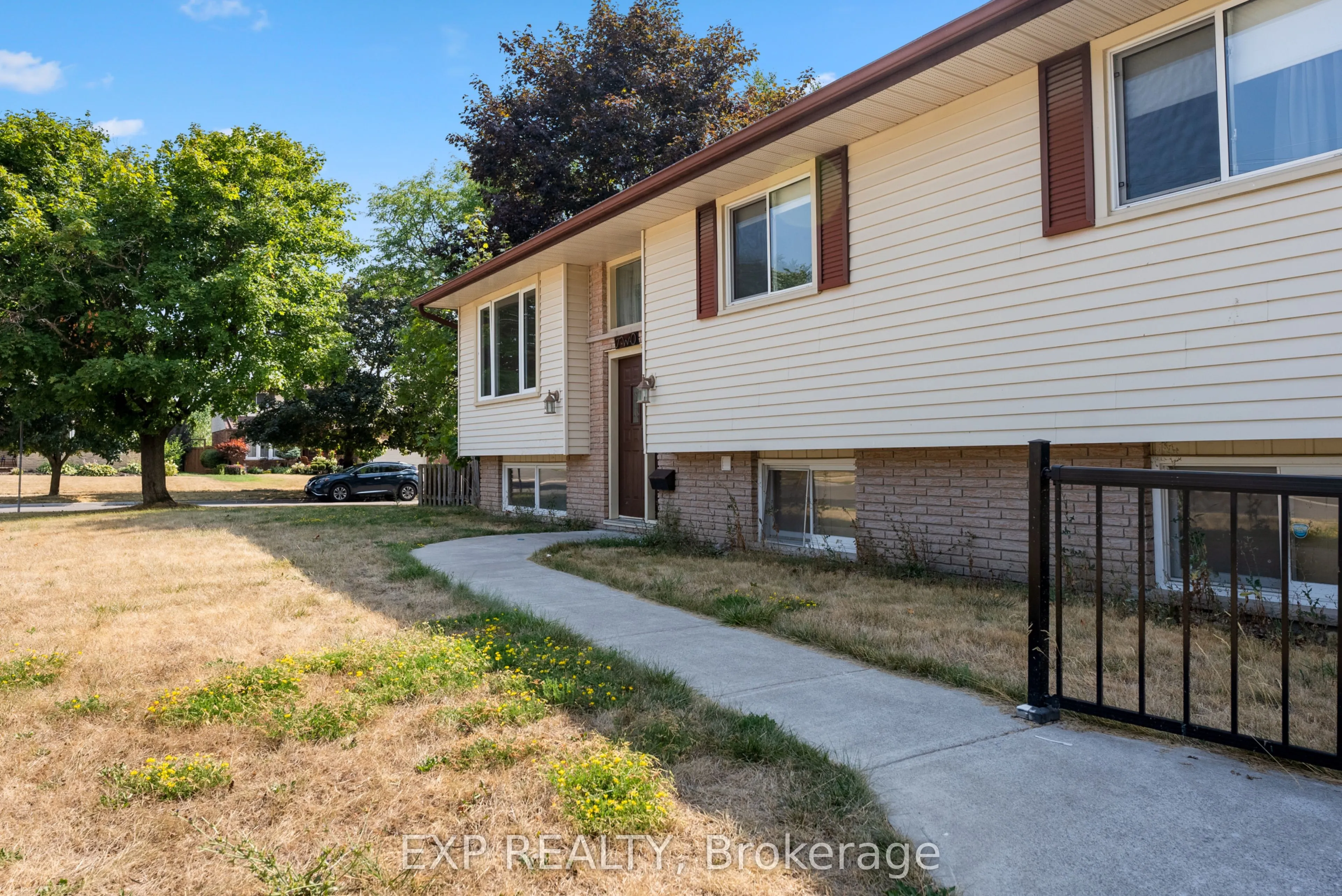 2 Alnet Drive