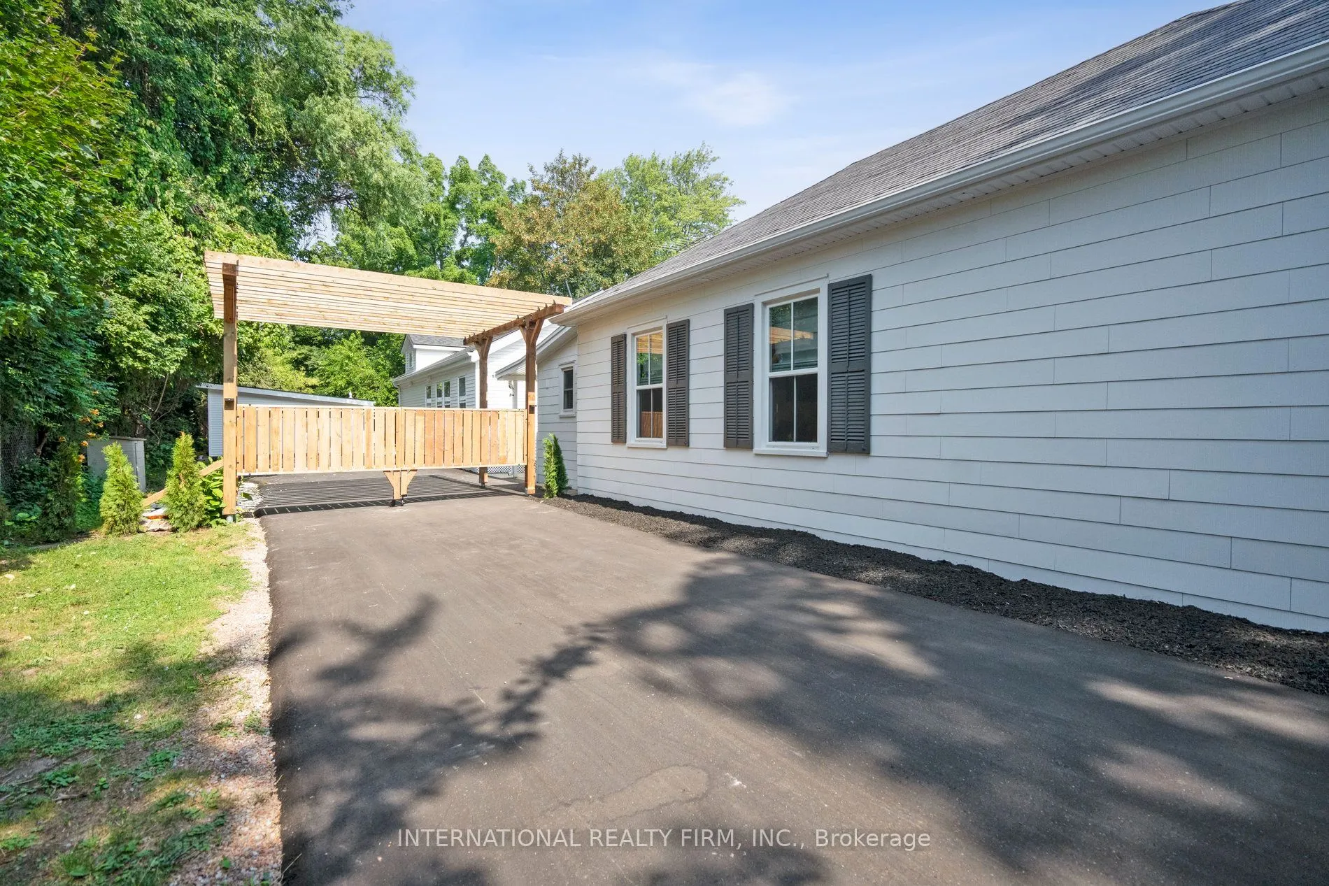 267 Davy Street