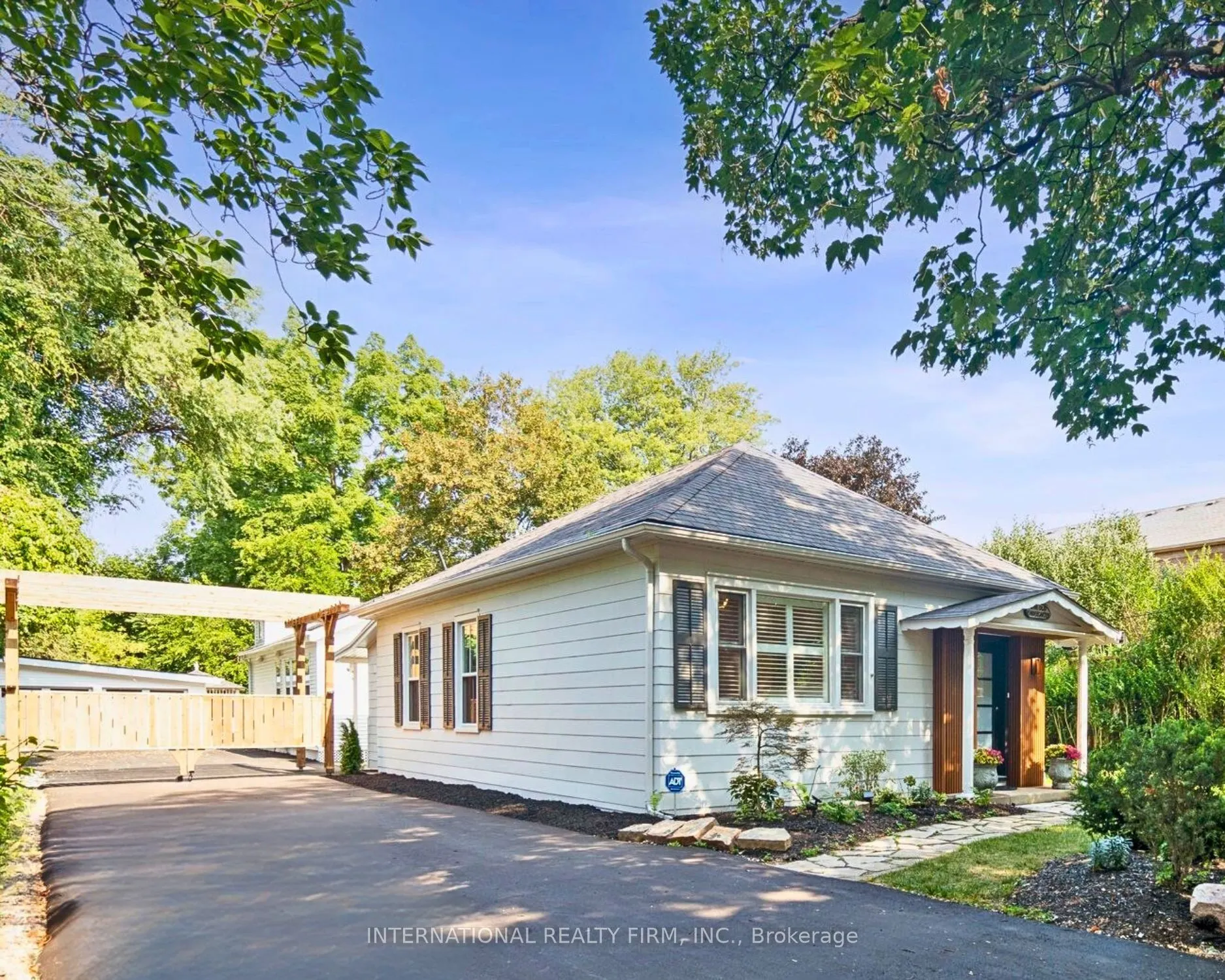 267 Davy Street
