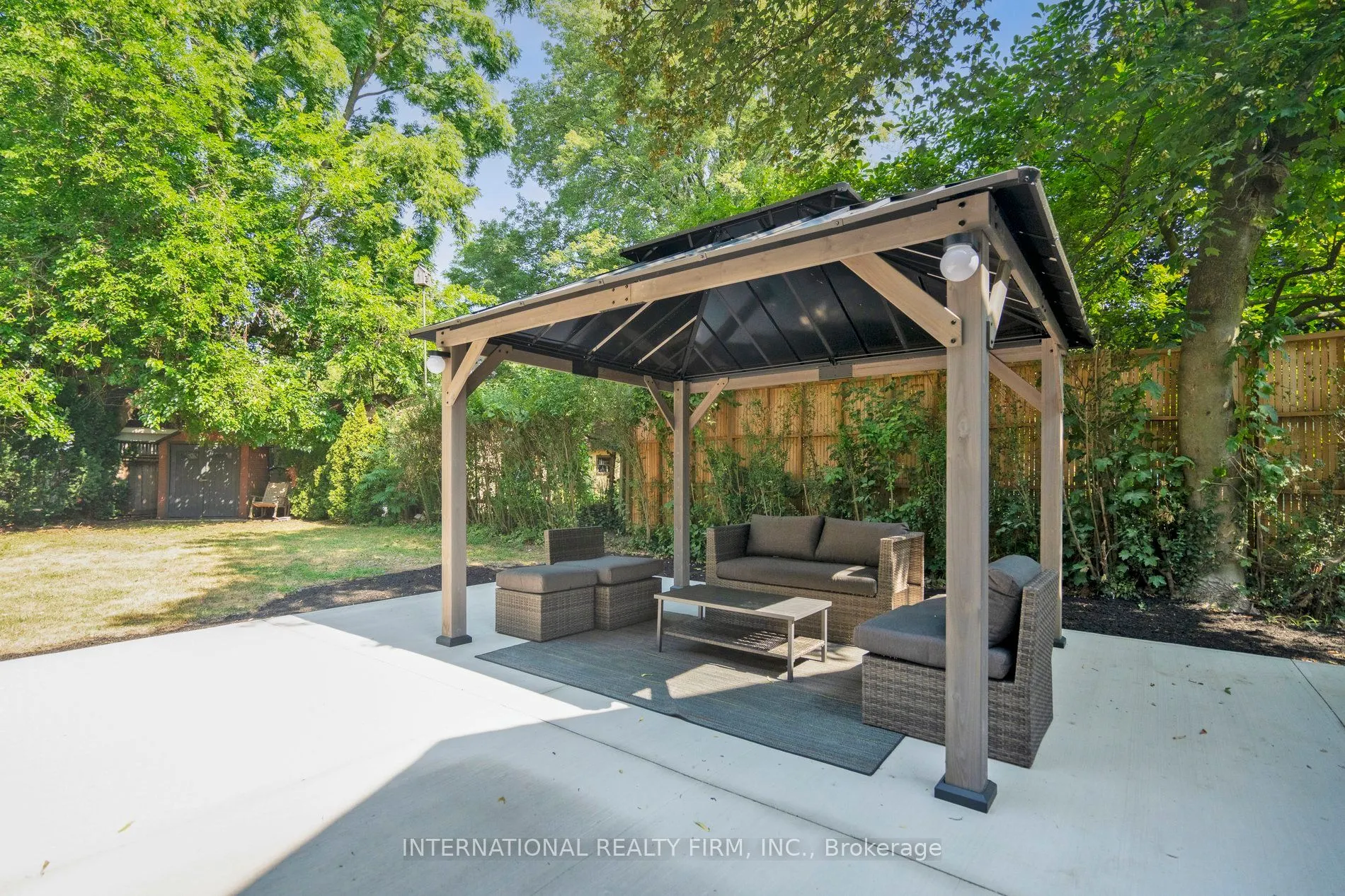 267 Davy Street